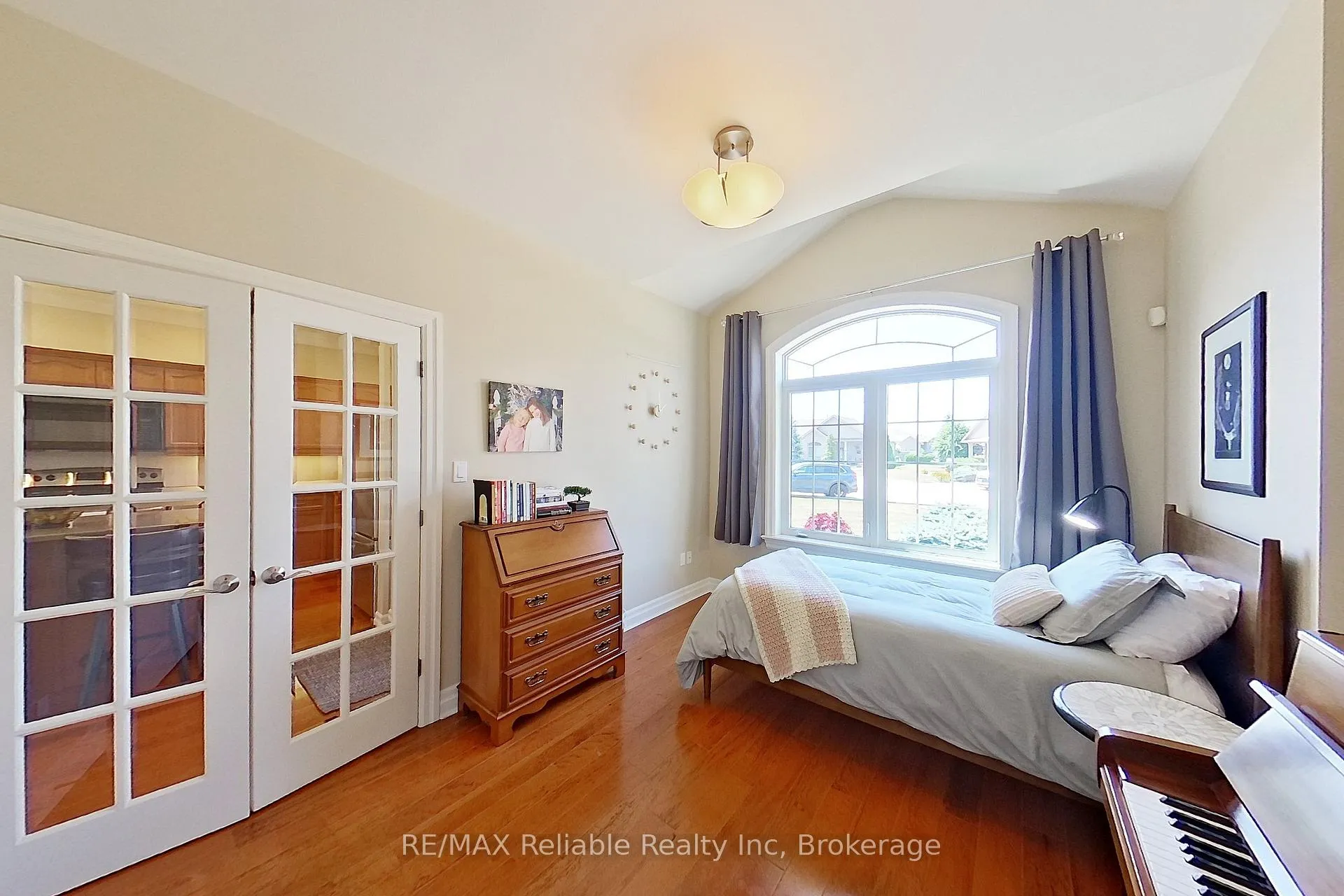 Photo 28 of 4-10 Conrad Drive, Bluewater, Zurich — HOMEH