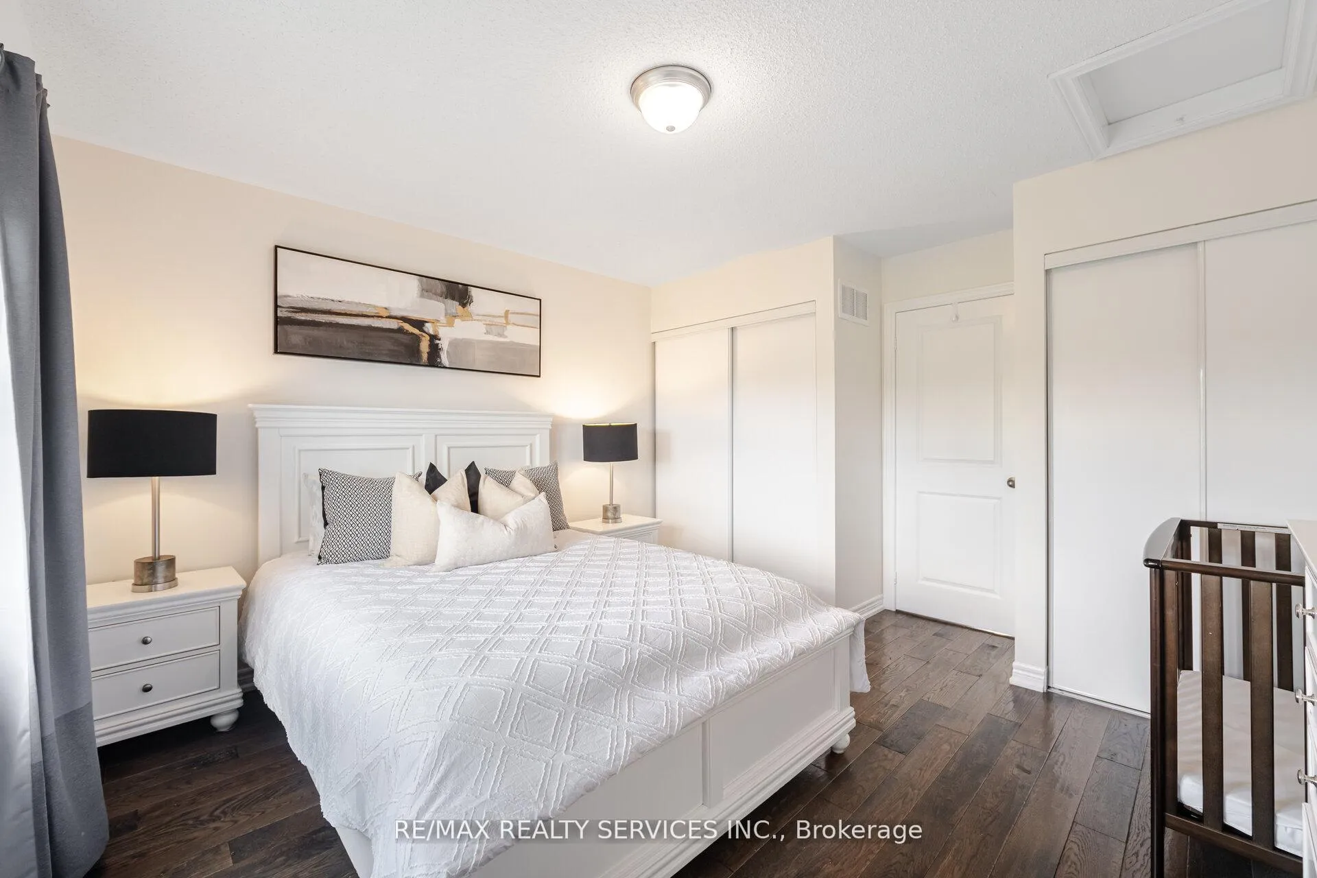Photo 18 of 60 Soldier Street, Brampton, Northwest Brampton — HOMEH