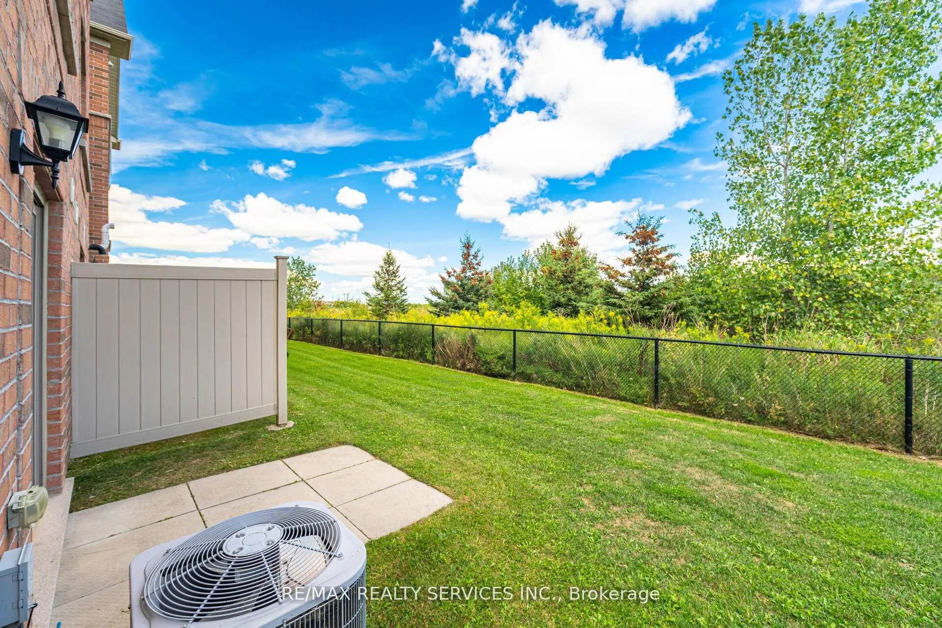 Photo 28 of 60 Soldier Street, Brampton, Northwest Brampton — HOMEH