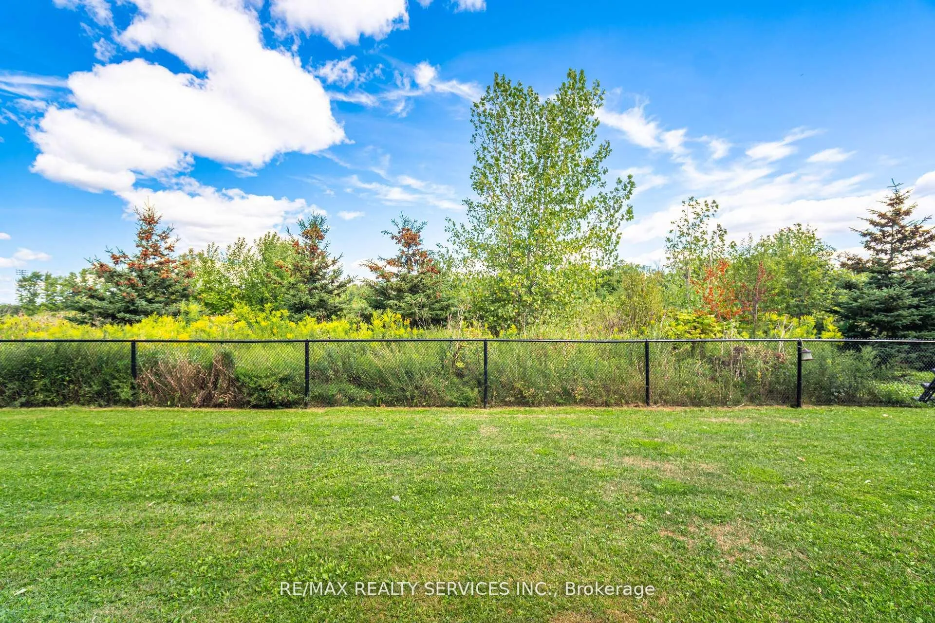 Photo 30 of 60 Soldier Street, Brampton, Northwest Brampton — HOMEH