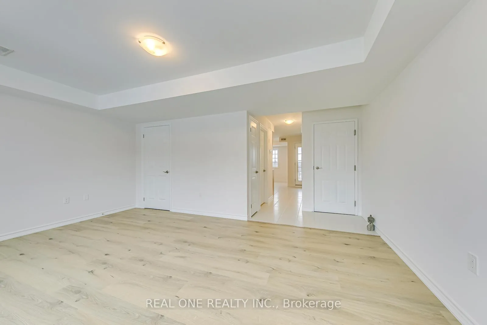 Photo 5 of Unit 27B, 85 Mullin Drive, Guelph, Victoria North — HOMEH