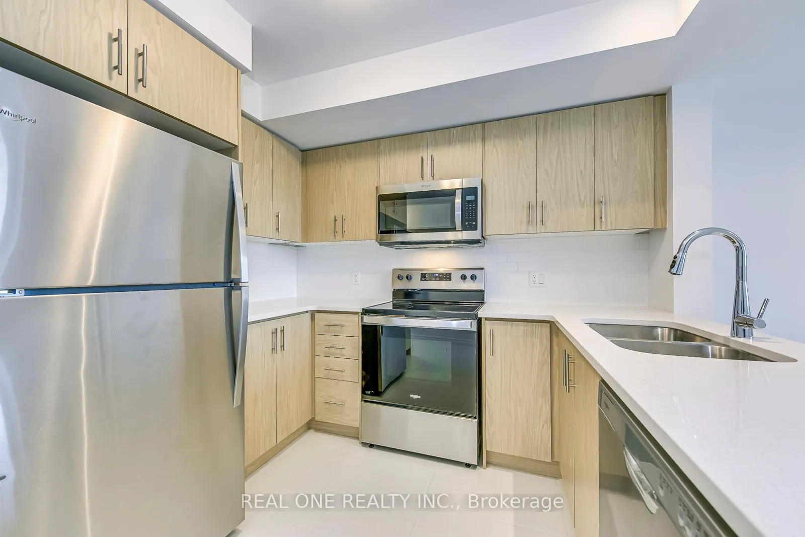 Photo 9 of Unit 27B, 85 Mullin Drive, Guelph, Victoria North — HOMEH