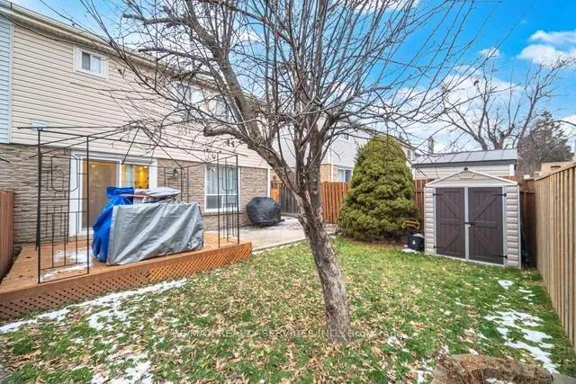Photo 39 of 8 Nottawasaga Crescent, Brampton, Heart Lake West — HOMEH