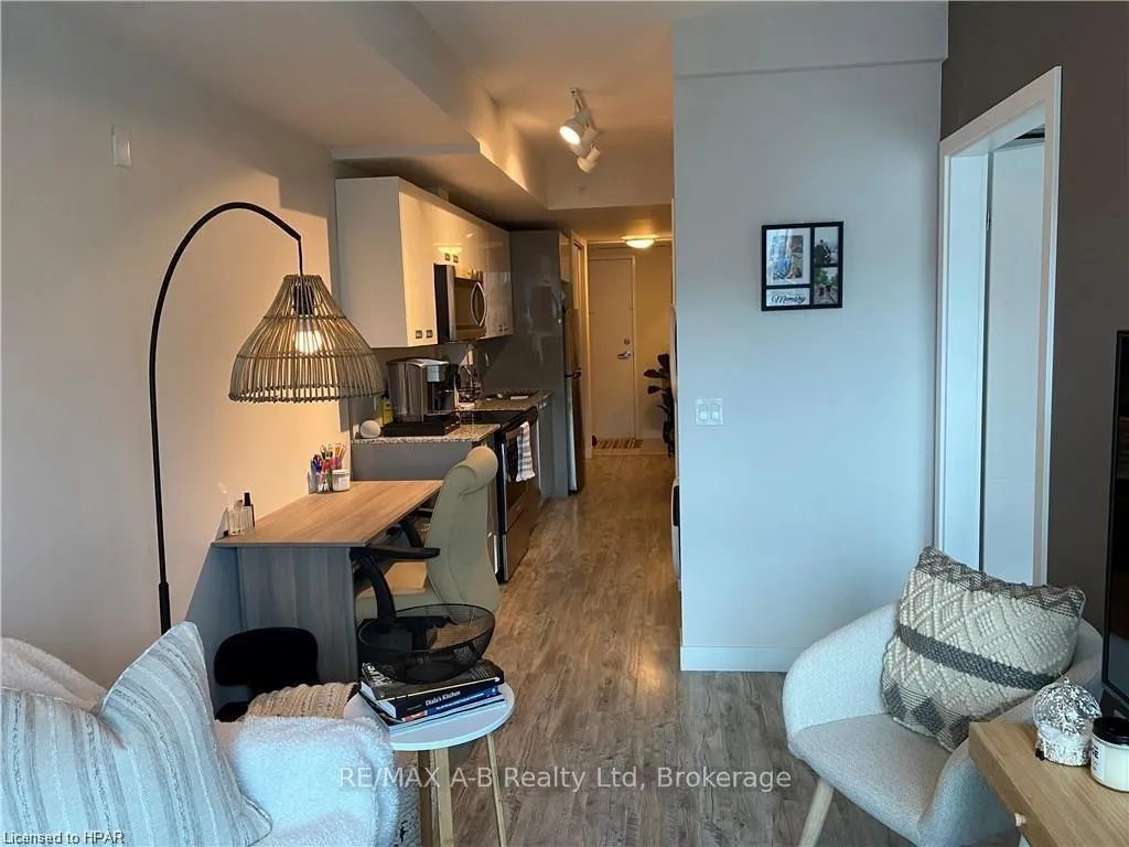 Photo 4 of Unit 320, 257 Hemlock Street, Waterloo, Uptown Waterloo/Westmount — HOMEH