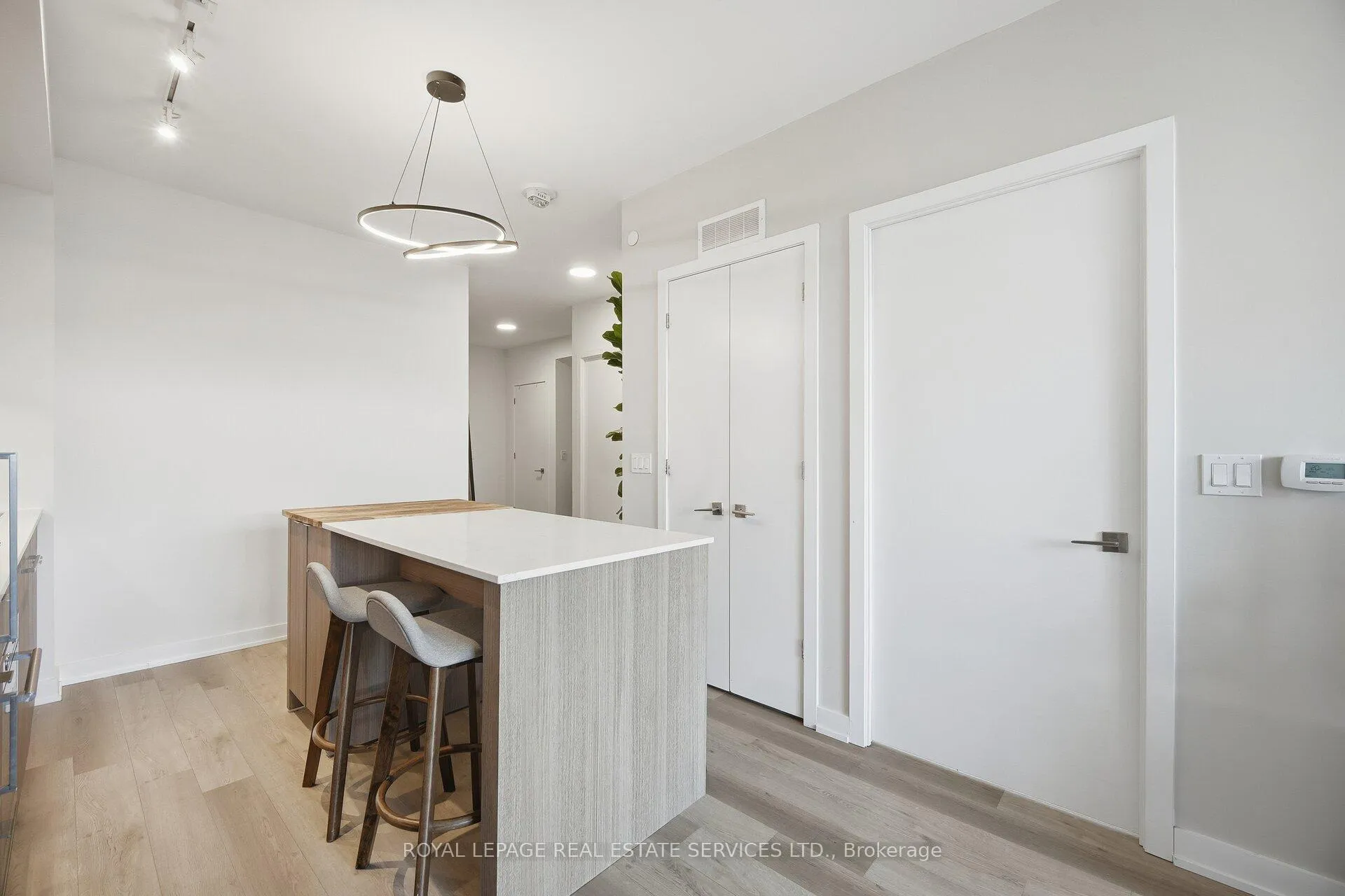 Photo 12 of Unit 406, 840 St Clair Avenue W, Toronto, Oakwood Village — HOMEH