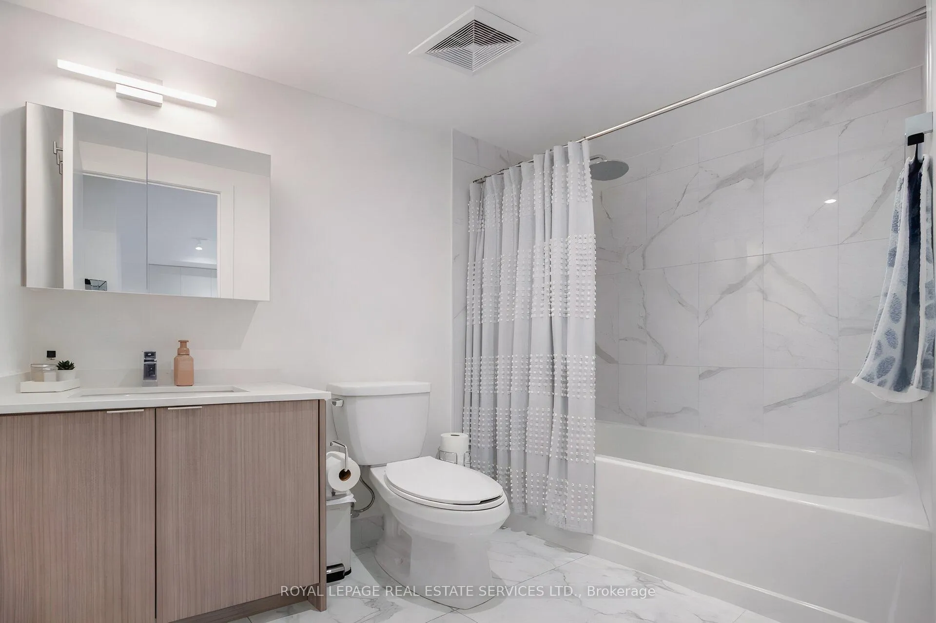 Photo 21 of Unit 406, 840 St Clair Avenue W, Toronto, Oakwood Village — HOMEH