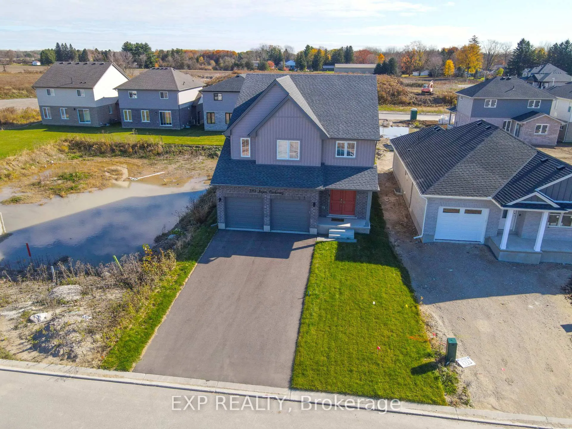 Photo 2 of 139 Aspen Parkway, Aylmer — HOMEH