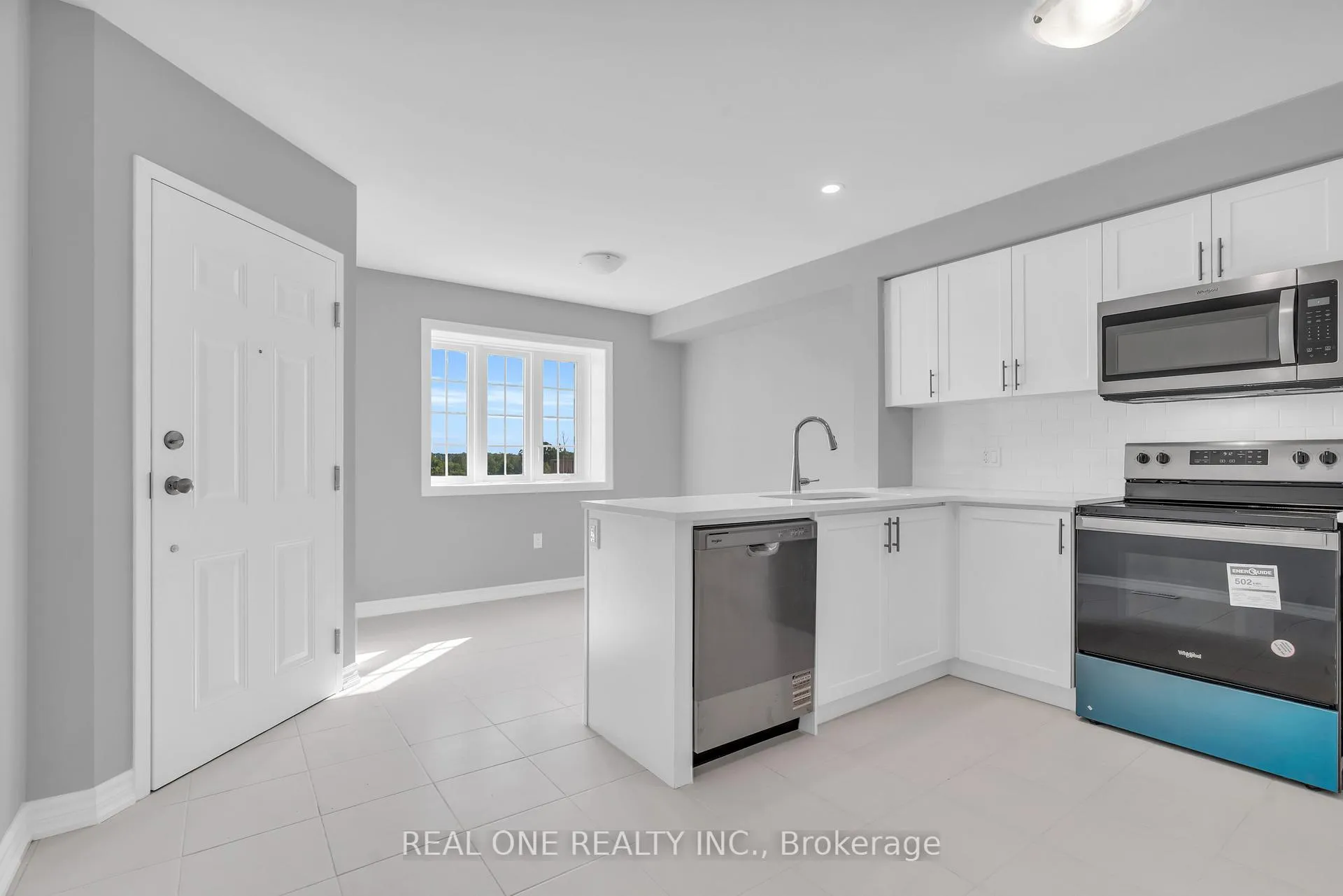 Photo 5 of Unit 31B, 85 Mullin Drive, Guelph, Victoria North — HOMEH
