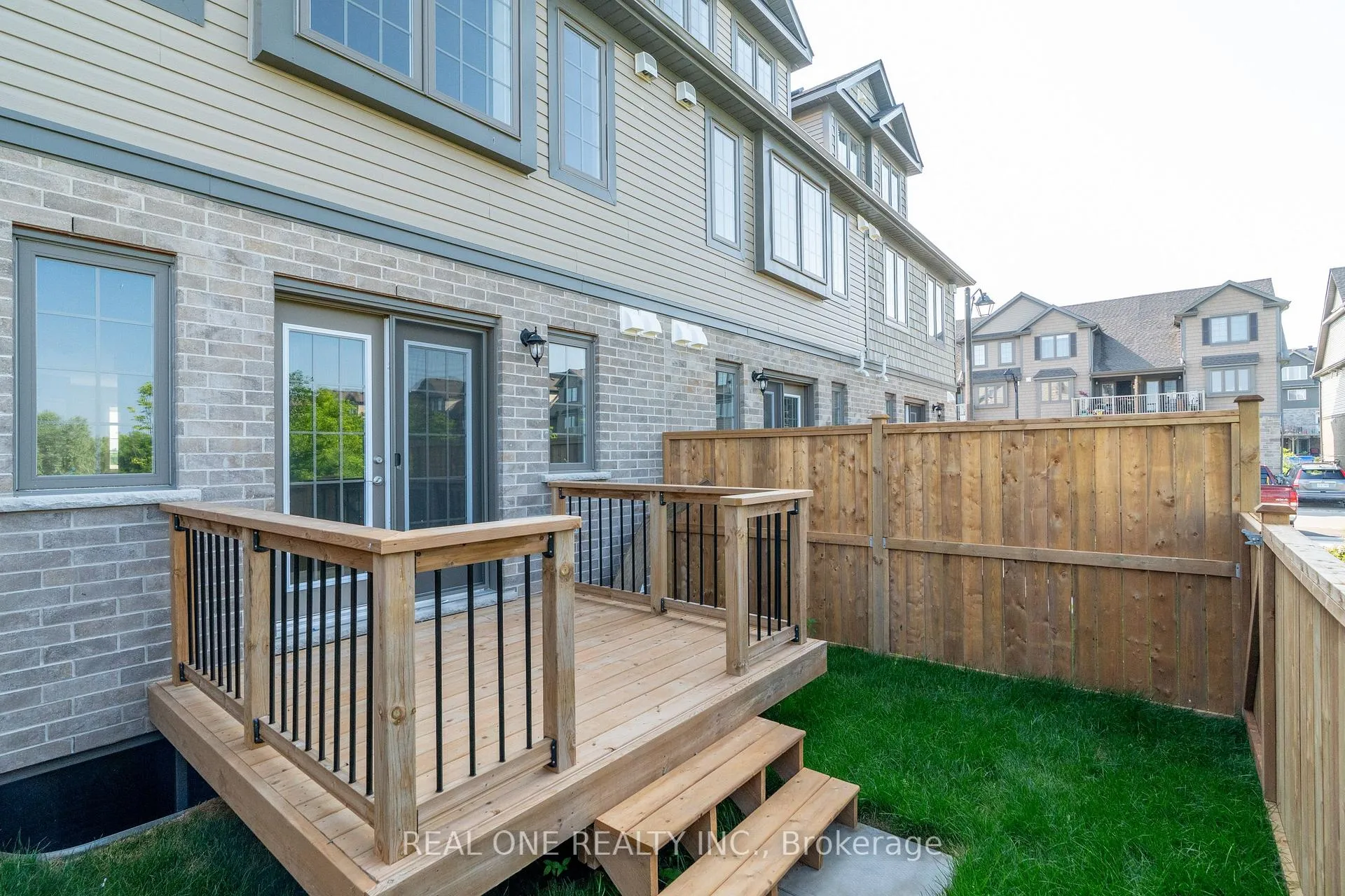 Photo 23 of Unit 31B, 85 Mullin Drive, Guelph, Victoria North — HOMEH