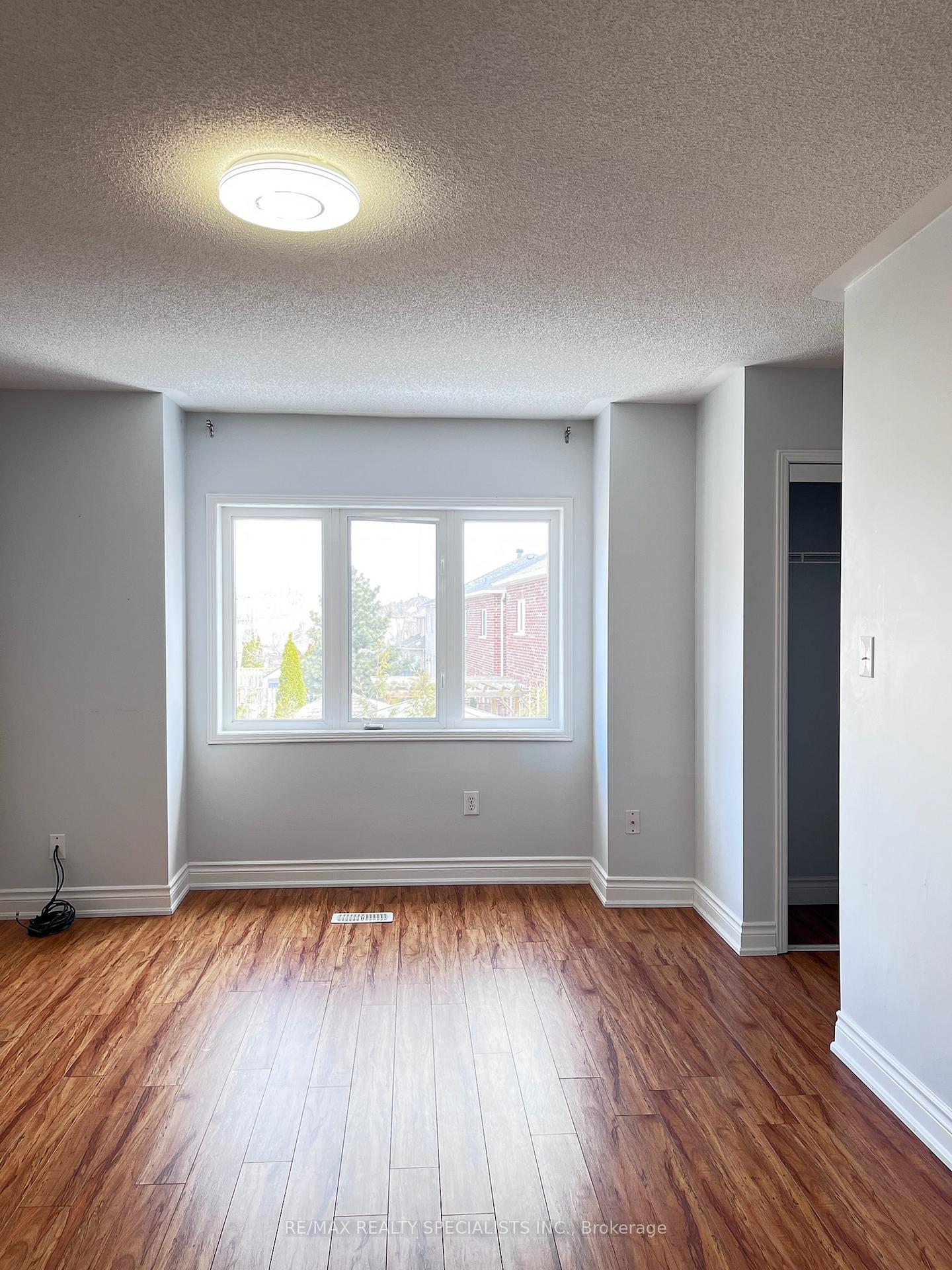 Photo 13 of 2395 Curtis Road, Burlington, Orchard — HOMEH