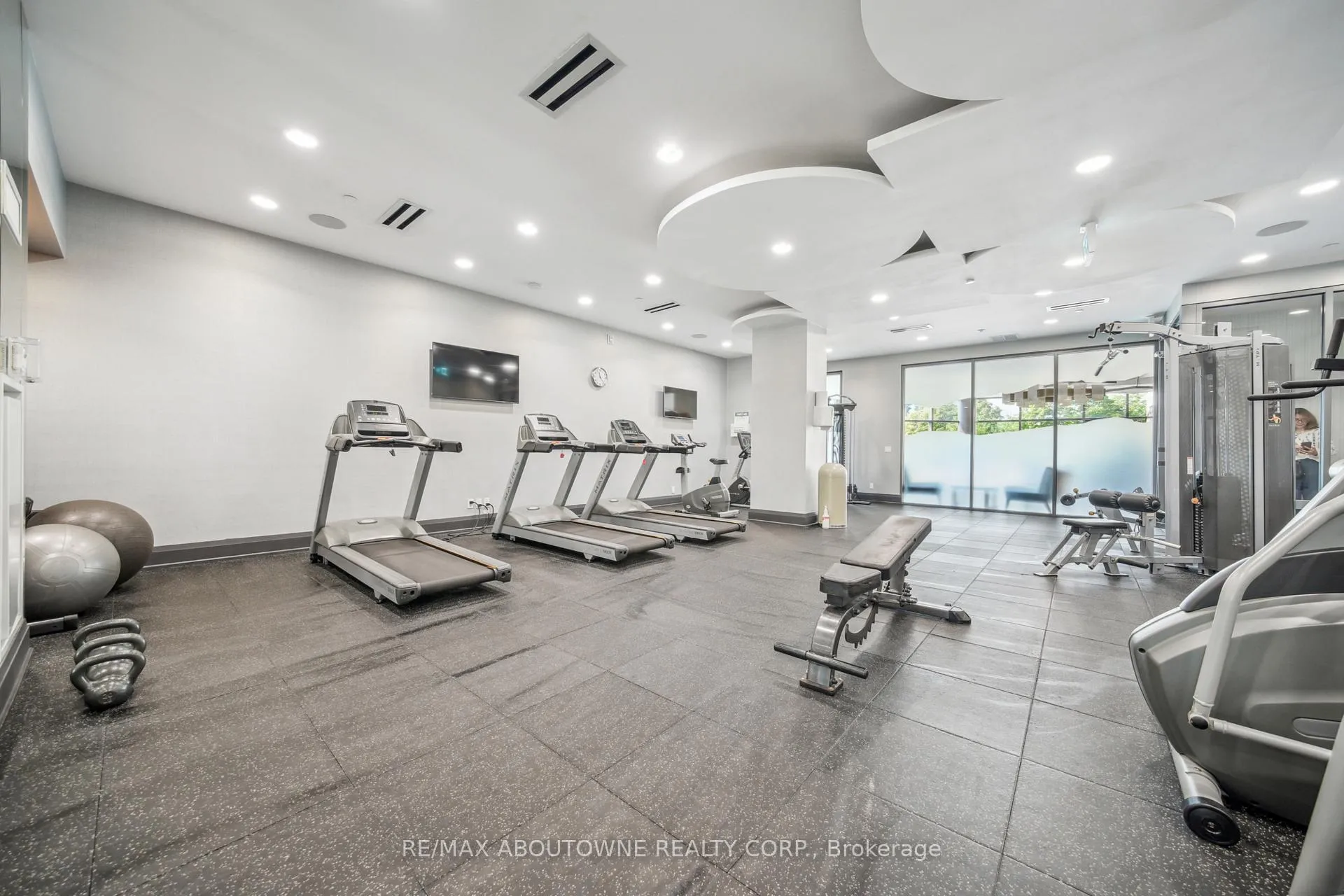 Photo 36 of Unit 701, 23 Glebe Road W, Toronto, Yonge-Eglinton — HOMEH