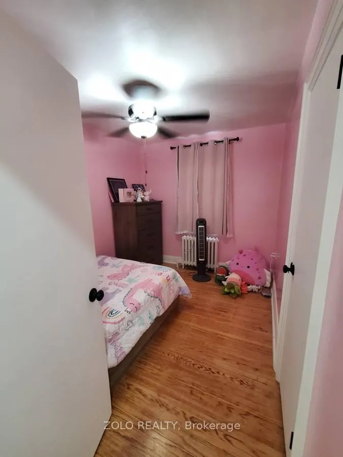 Photo 7 of Unit 3, 344 Northcliffe Boulevard E, Toronto, Oakwood Village — HOMEH
