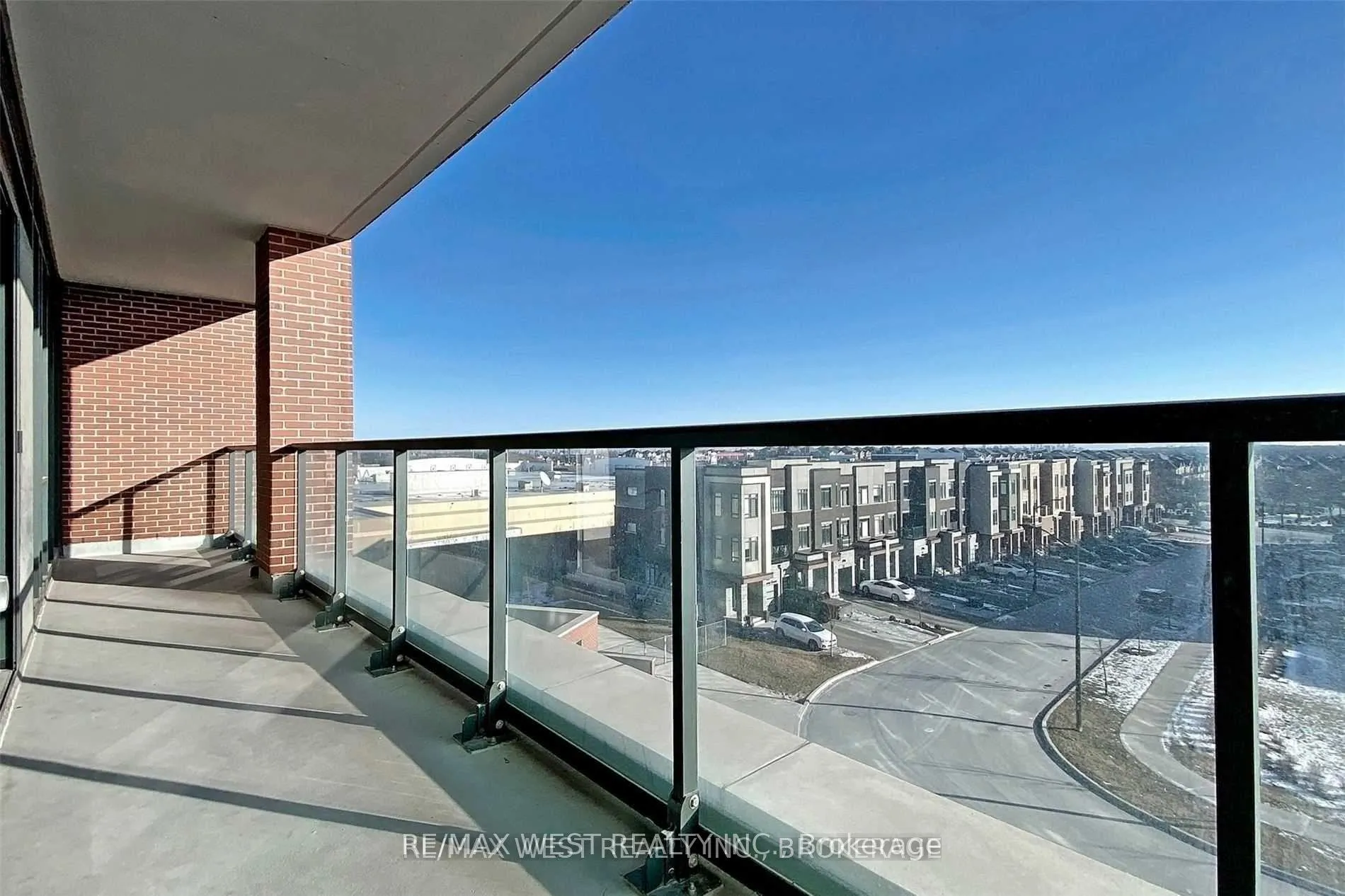 Photo 27 of Unit 410, 99 Eagle Rock Way, Vaughan, Maple — HOMEH
