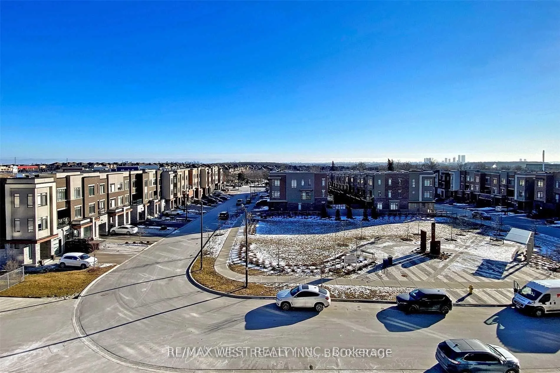 Photo 28 of Unit 410, 99 Eagle Rock Way, Vaughan, Maple — HOMEH