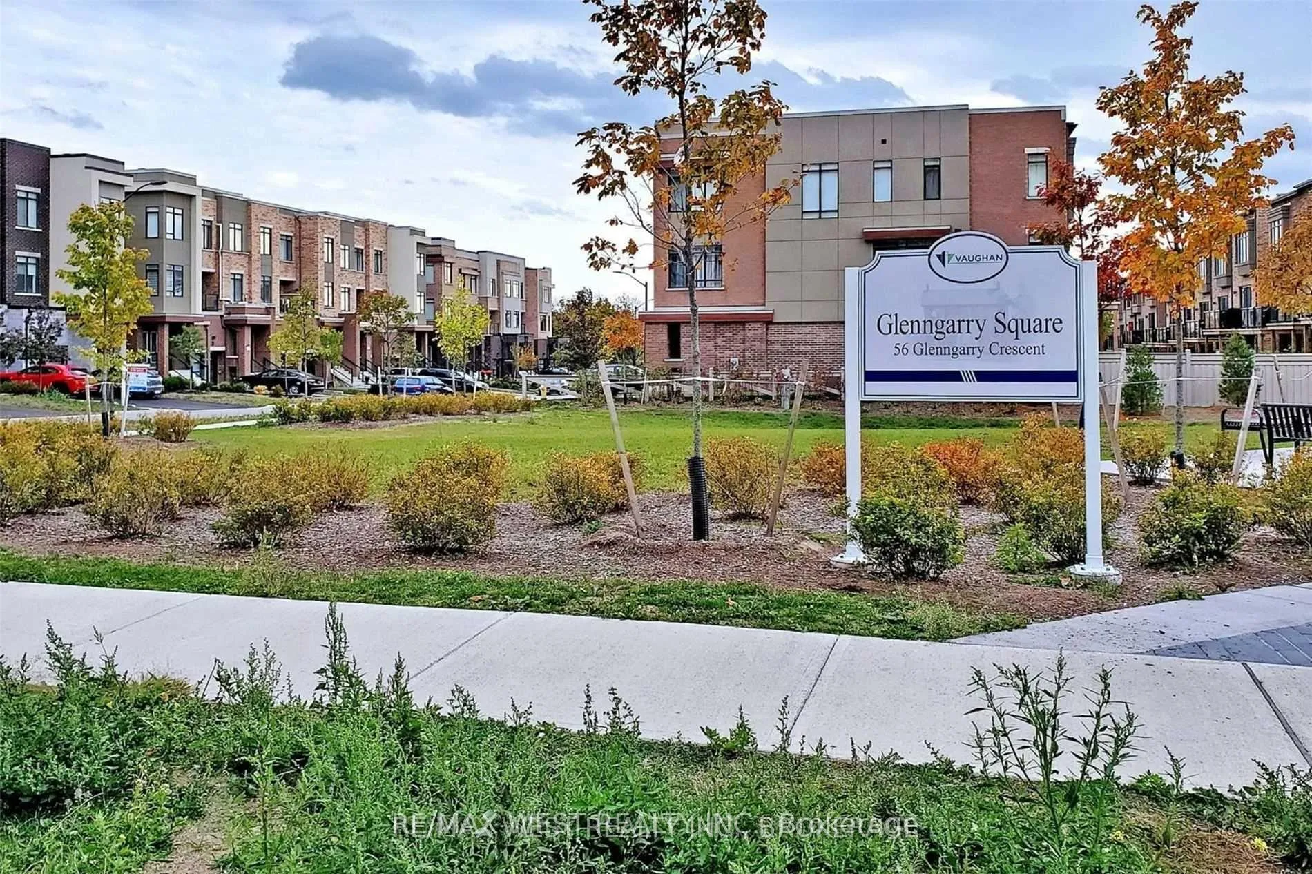 Photo 37 of Unit 410, 99 Eagle Rock Way, Vaughan, Maple — HOMEH