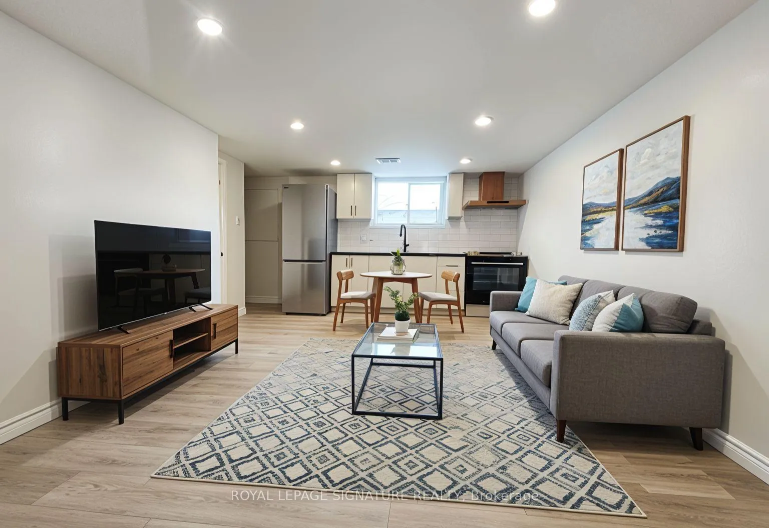 Photo 1 of 2368 Drury Lane, Ottawa, Parkway Park — HOMEH