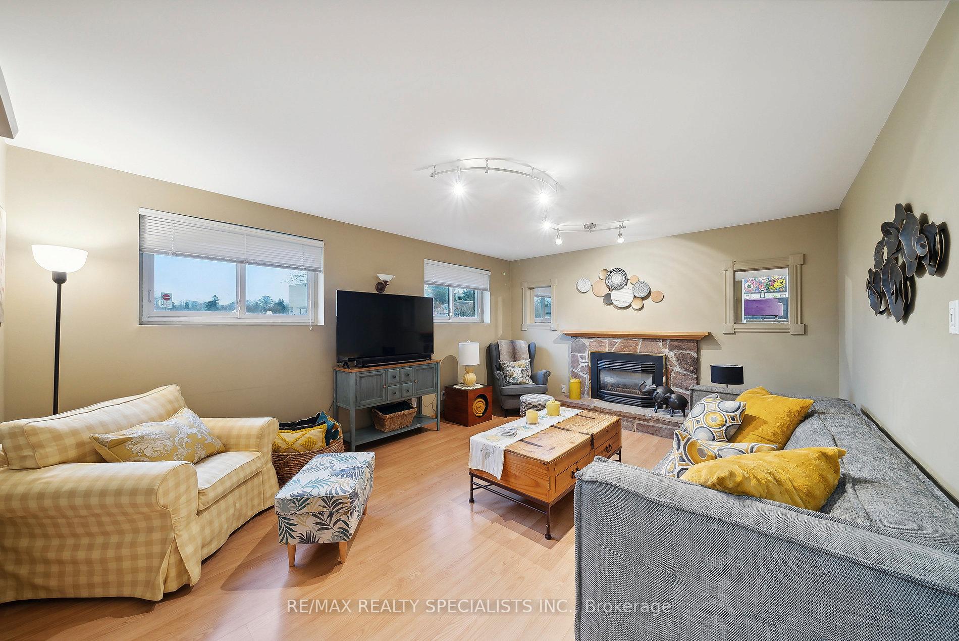 Photo 21 of 5102 Meadowhill Road, Burlington, Appleby — HOMEH