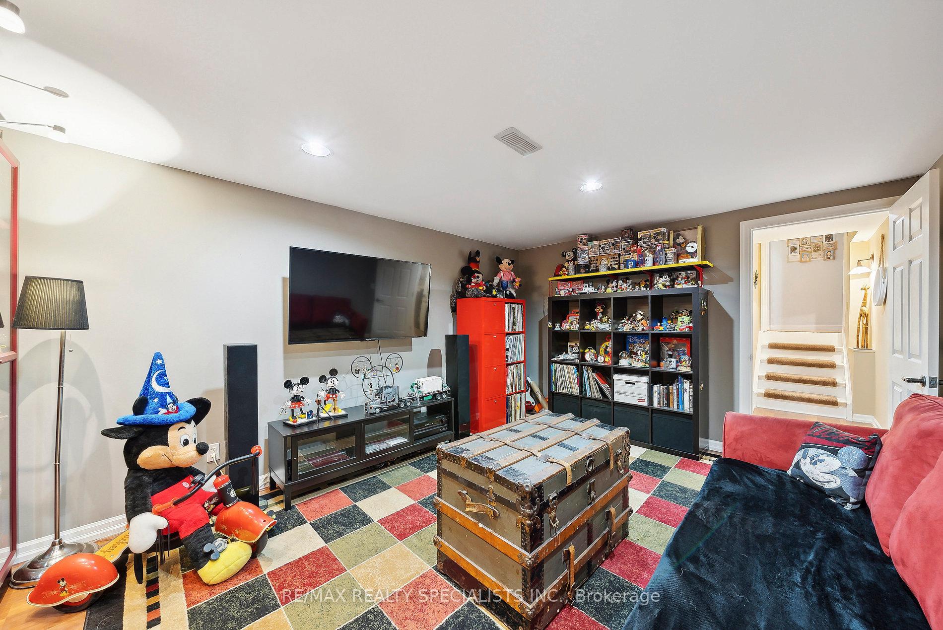 Photo 23 of 5102 Meadowhill Road, Burlington, Appleby — HOMEH