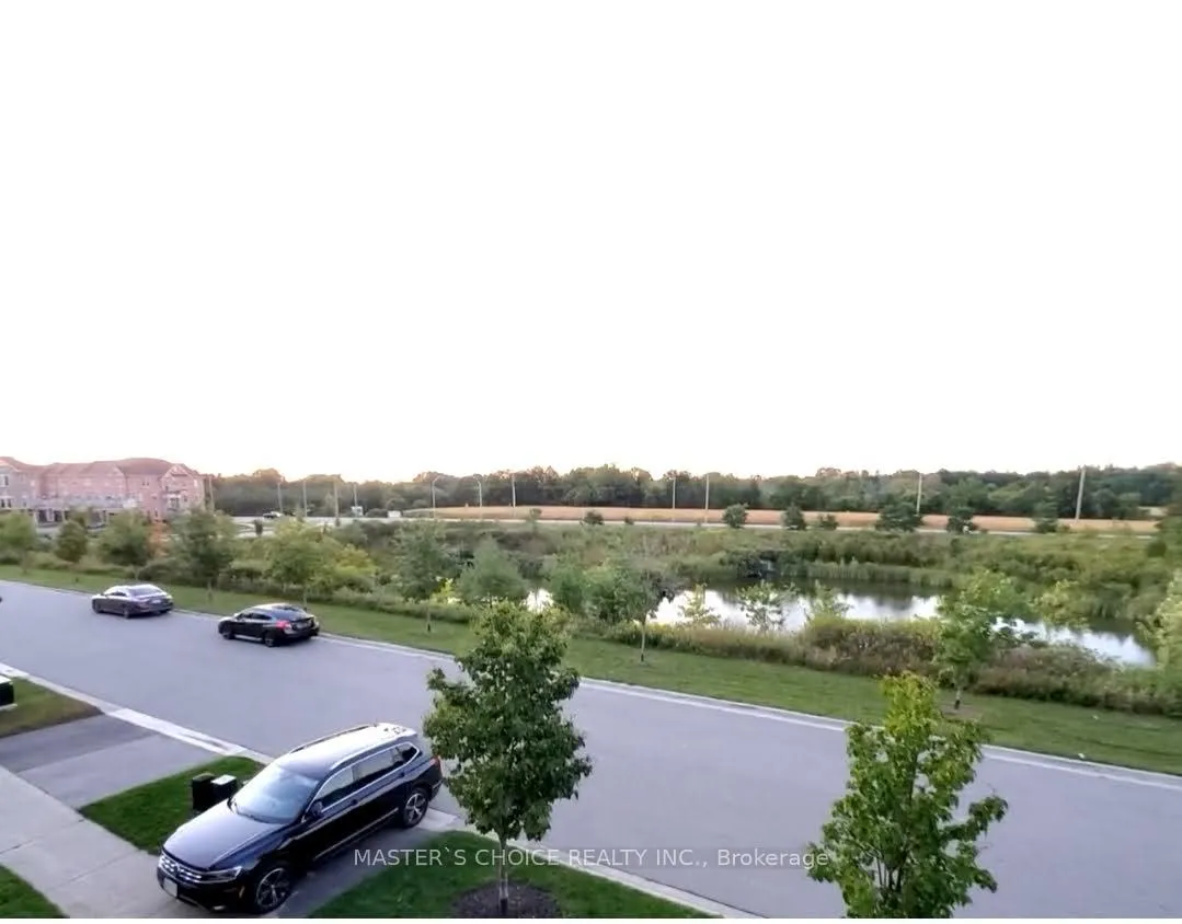 Photo 2 of 100 Rougeview Park Crescent, Markham, Greensborough — HOMEH