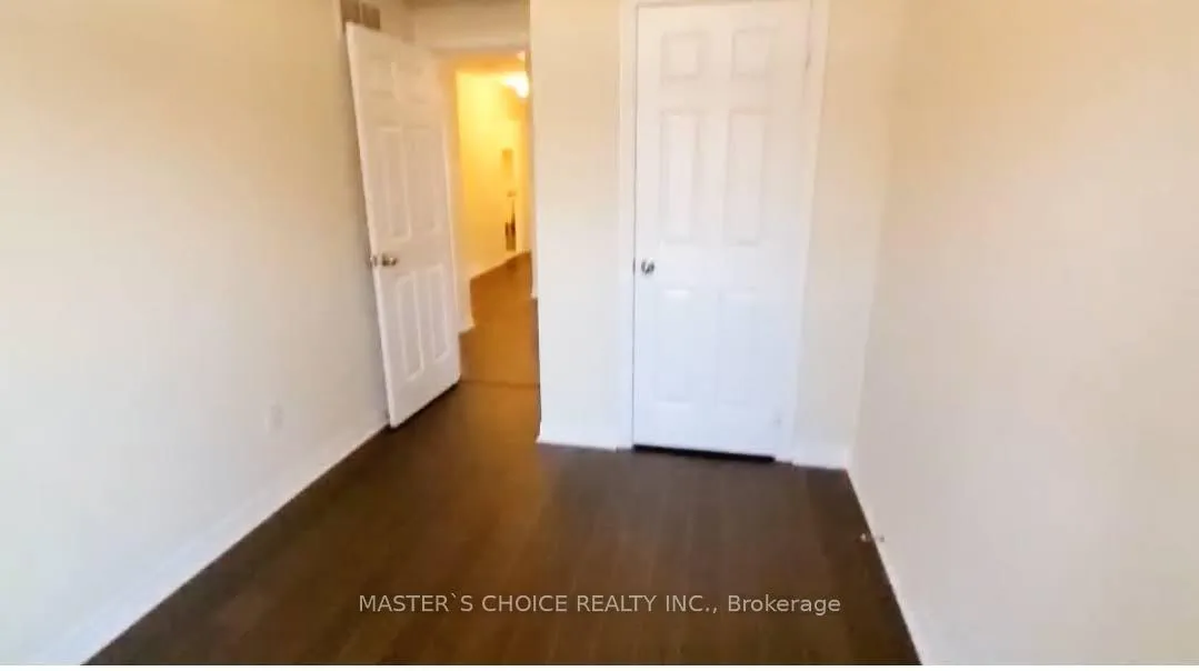 Photo 14 of 100 Rougeview Park Crescent, Markham, Greensborough — HOMEH
