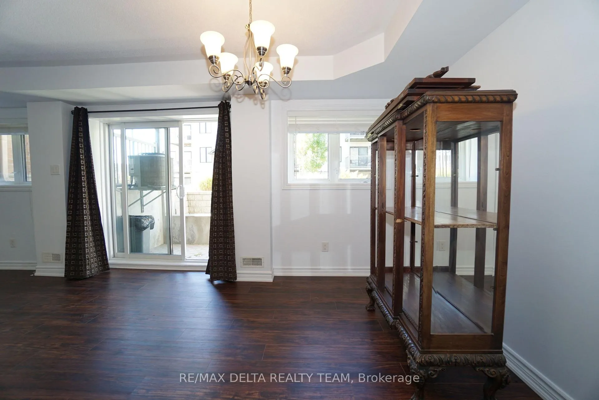 Photo 7 of Unit 1, 175 Bluestone Private, Ottawa, Avalon West — HOMEH