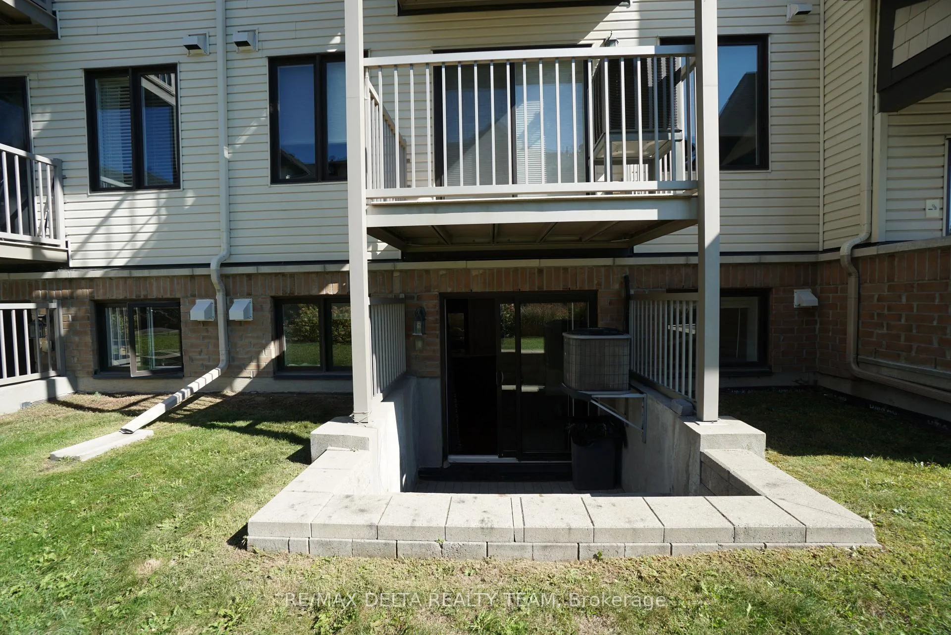 Photo 19 of Unit 1, 175 Bluestone Private, Ottawa, Avalon West — HOMEH