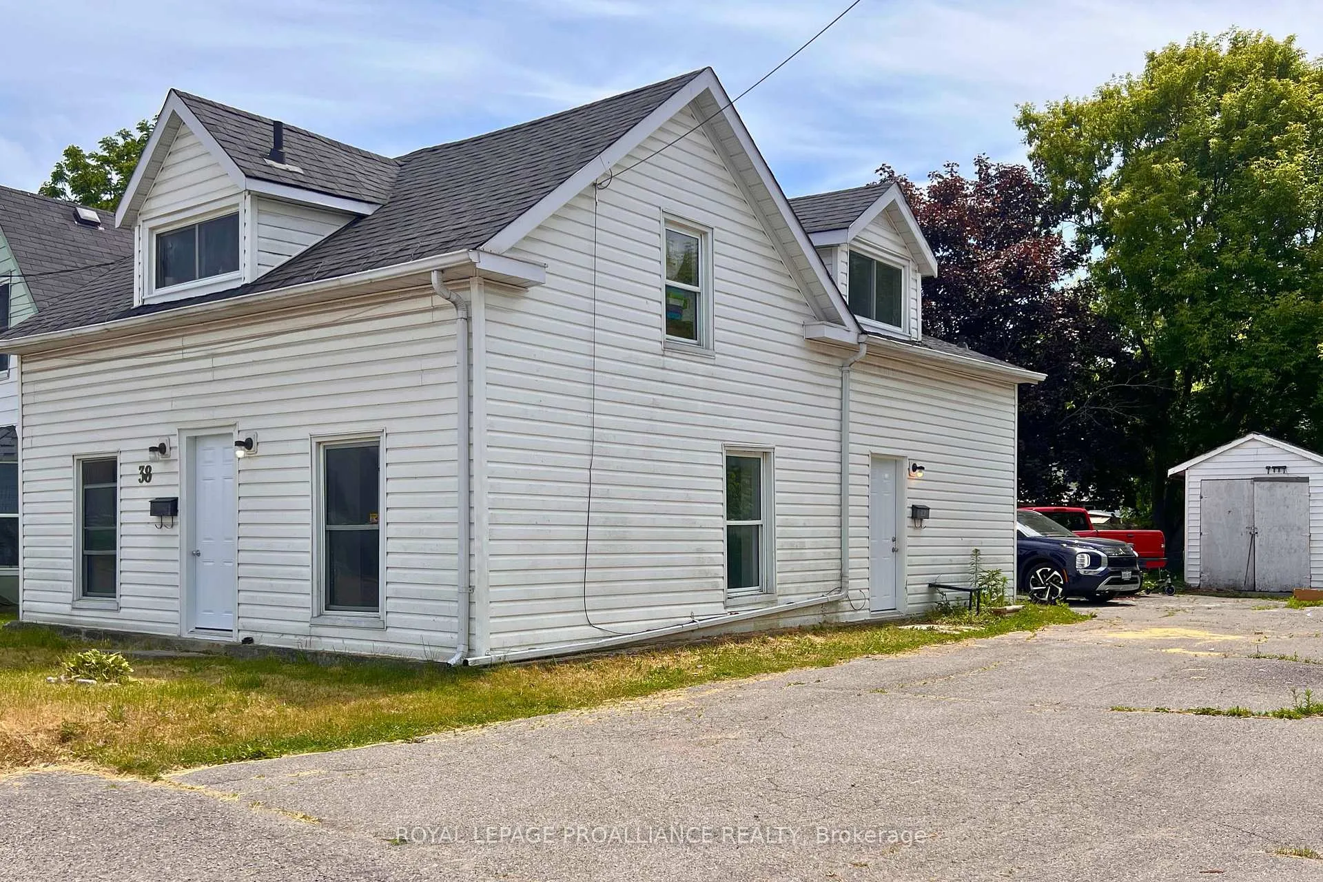 Photo 15 of 38 Stanley Street, Quinte West, Trenton Ward — HOMEH