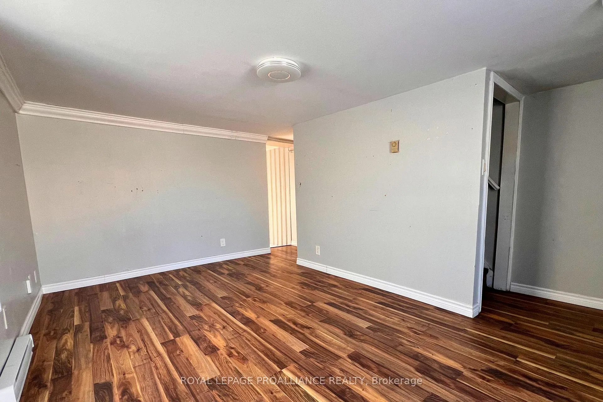 Photo 21 of 38 Stanley Street, Quinte West, Trenton Ward — HOMEH