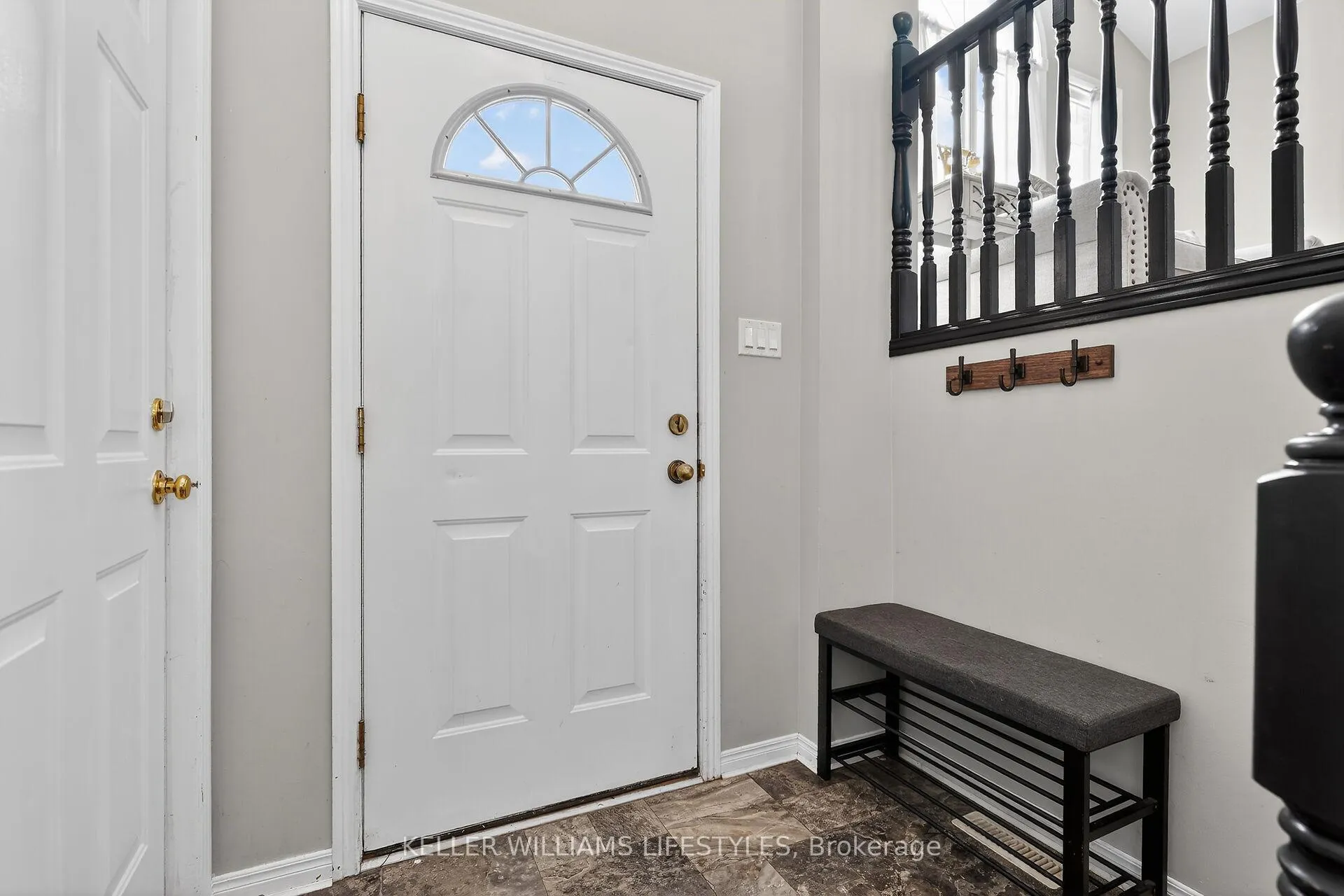 Photo 6 of 65 Axford Parkway, St. Thomas — HOMEH