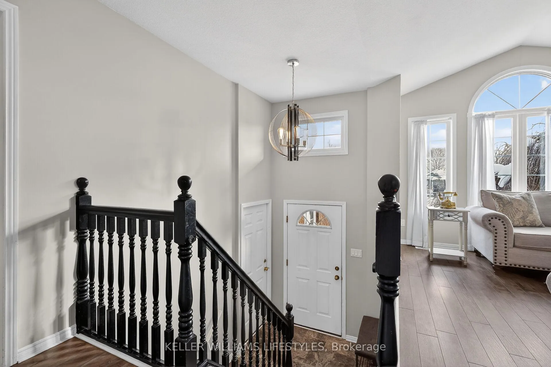 Photo 8 of 65 Axford Parkway, St. Thomas — HOMEH