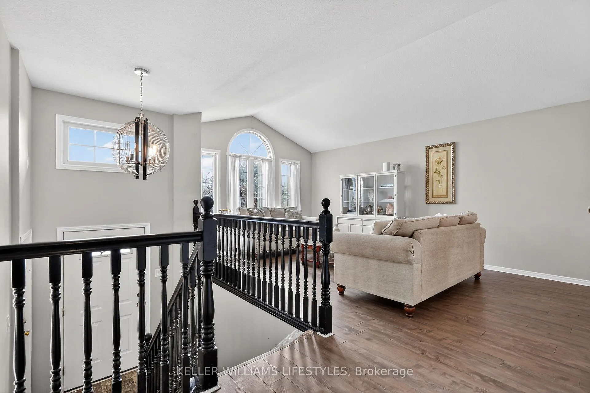 Photo 9 of 65 Axford Parkway, St. Thomas — HOMEH