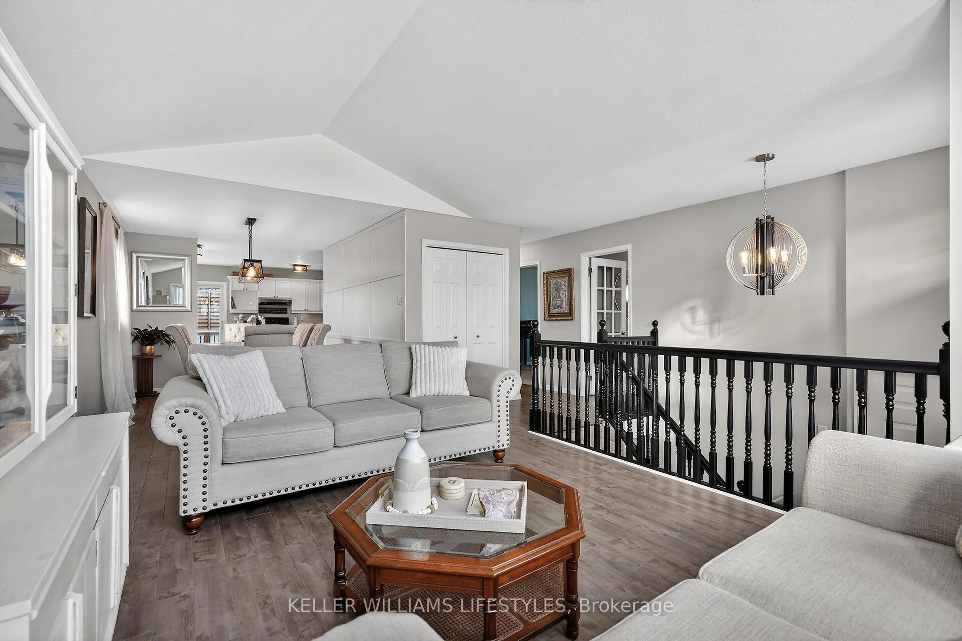 Photo 13 of 65 Axford Parkway, St. Thomas — HOMEH