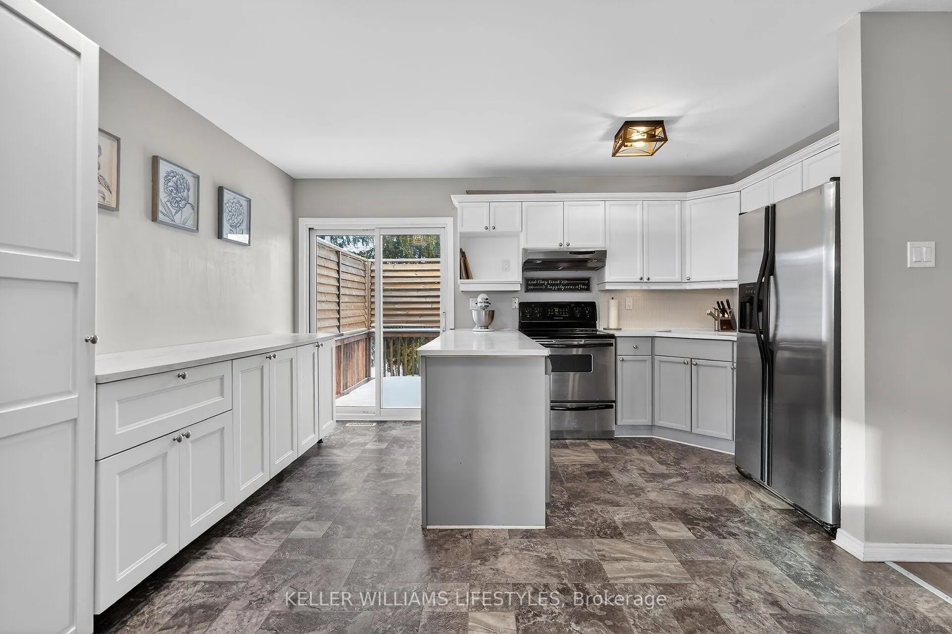 Photo 16 of 65 Axford Parkway, St. Thomas — HOMEH