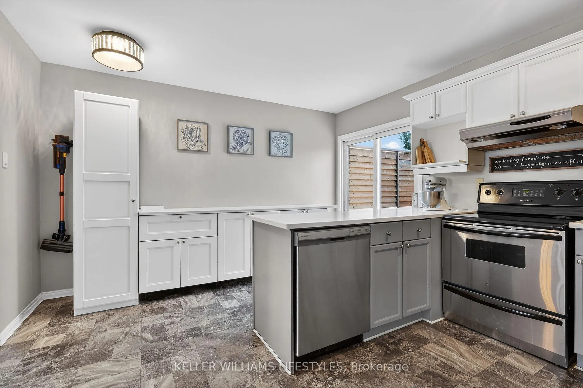 Photo 19 of 65 Axford Parkway, St. Thomas — HOMEH