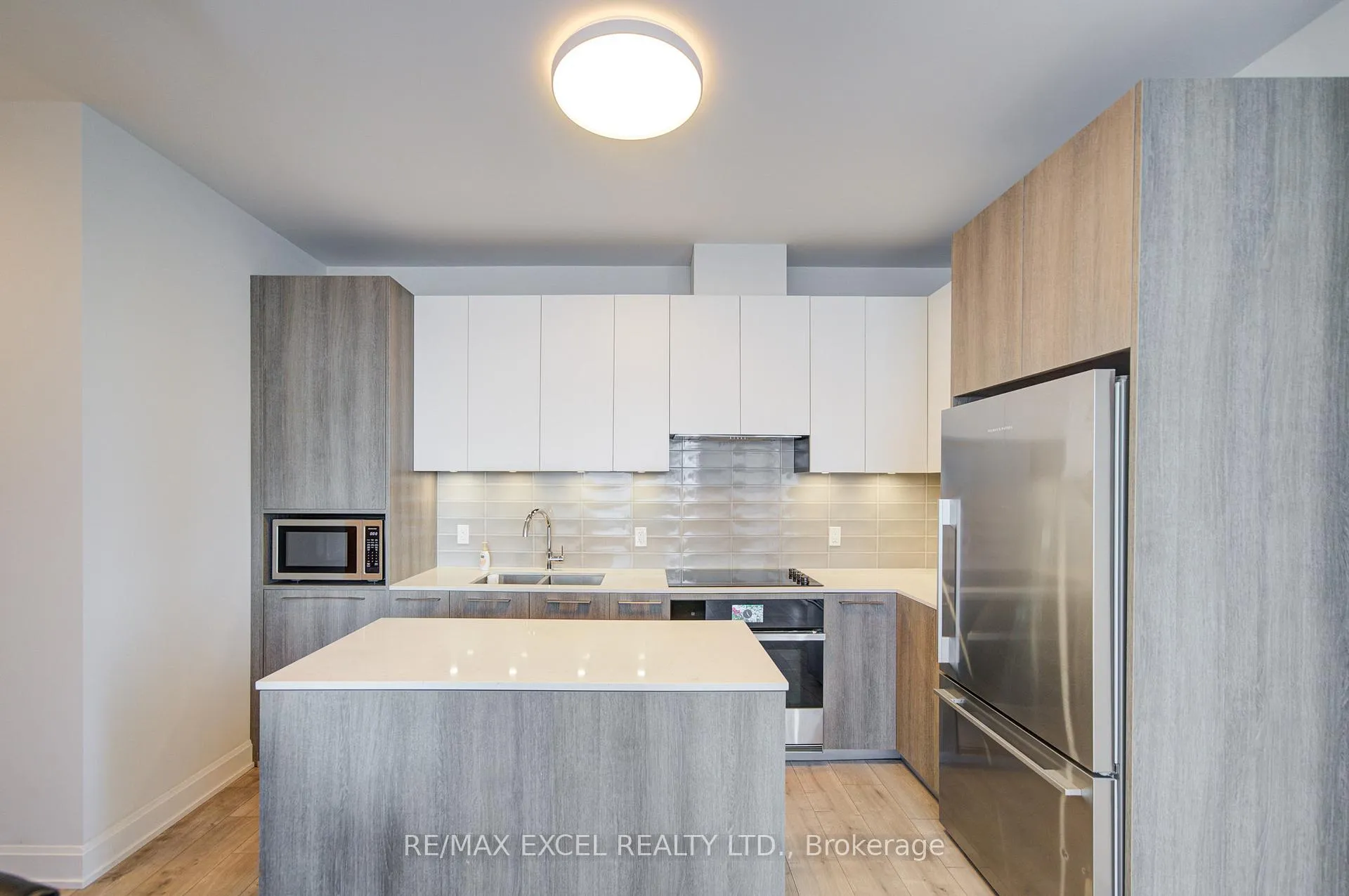 Photo 15 of Unit 1001, 38 Water Walk Drive, Markham, Unionville — HOMEH