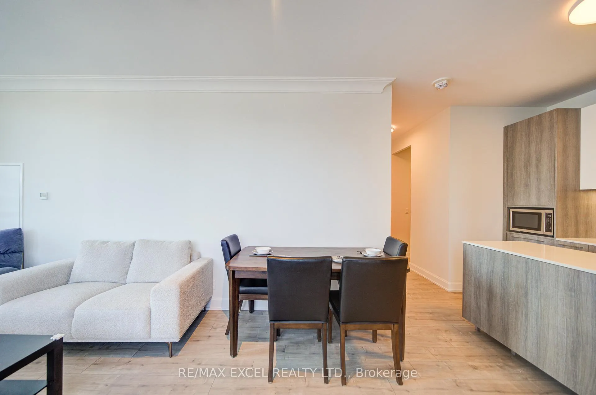 Photo 23 of Unit 1001, 38 Water Walk Drive, Markham, Unionville — HOMEH
