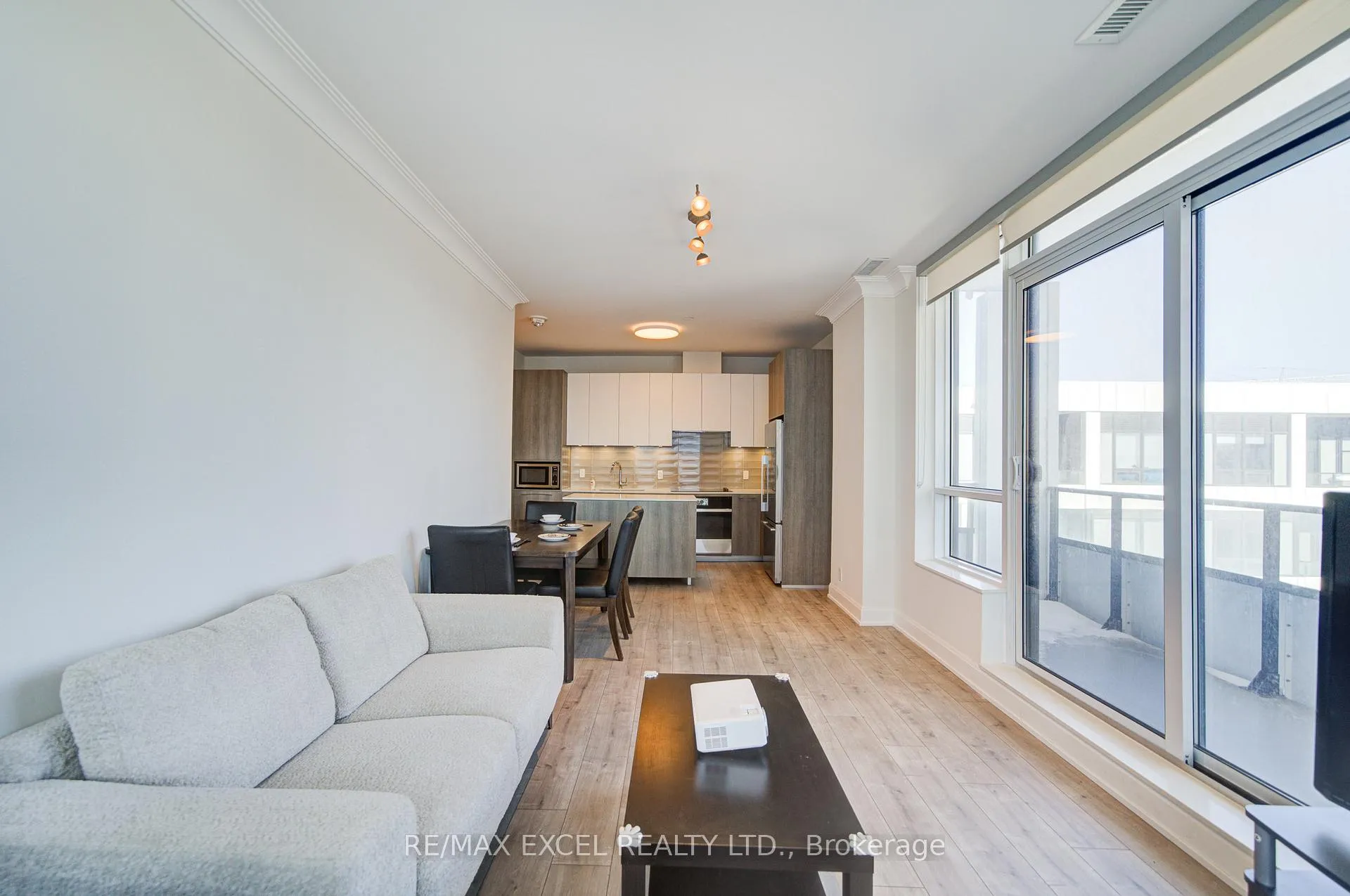Photo 27 of Unit 1001, 38 Water Walk Drive, Markham, Unionville — HOMEH