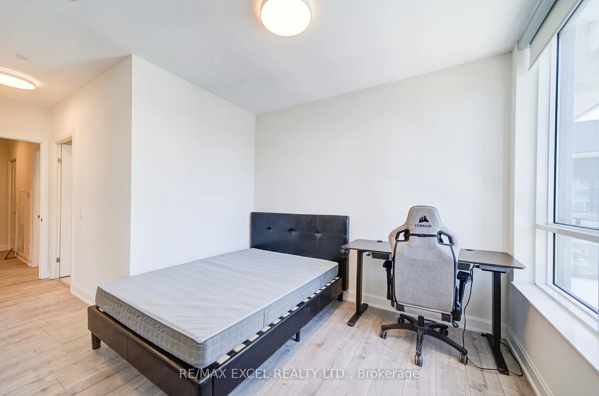 Photo 34 of Unit 1001, 38 Water Walk Drive, Markham, Unionville — HOMEH