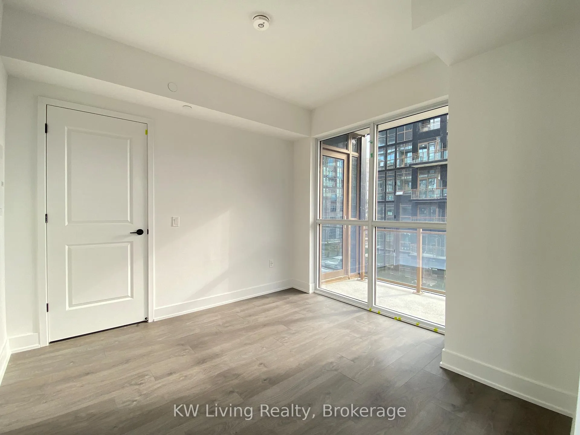 Photo 14 of Unit 308, 2343 Khalsa Gate, Oakville, Westmount — HOMEH