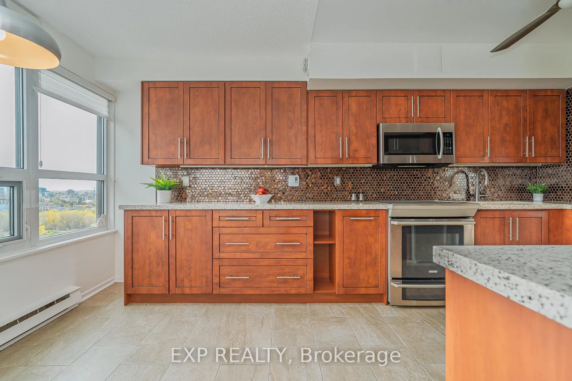 Photo 12 of Unit 2305, 1500 Riverside Drive, Ottawa, Riverview Park — HOMEH