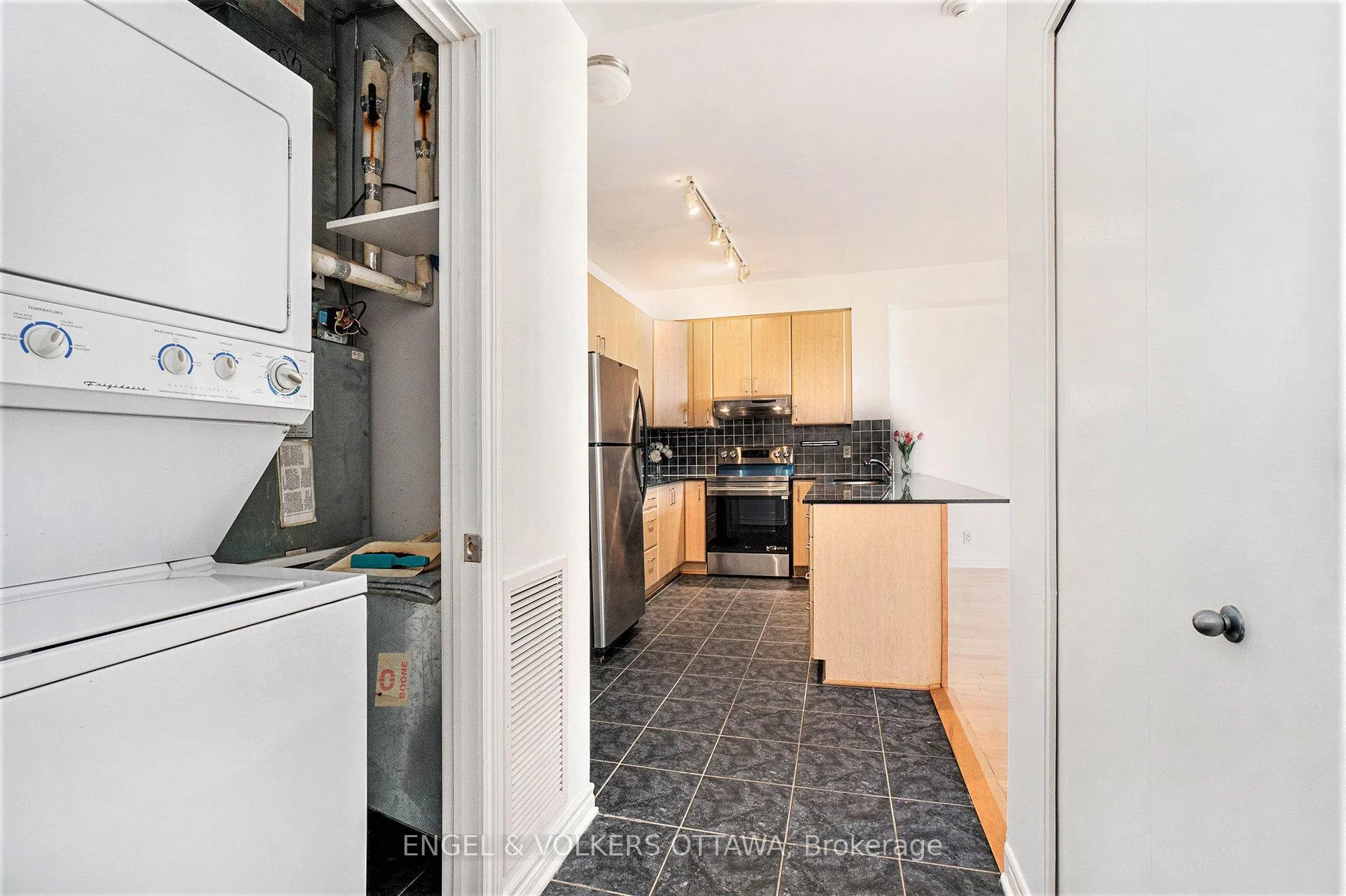 Photo 9 of Unit 313, 205 Bolton Street, Ottawa, Lower Town/Byward Market — HOMEH
