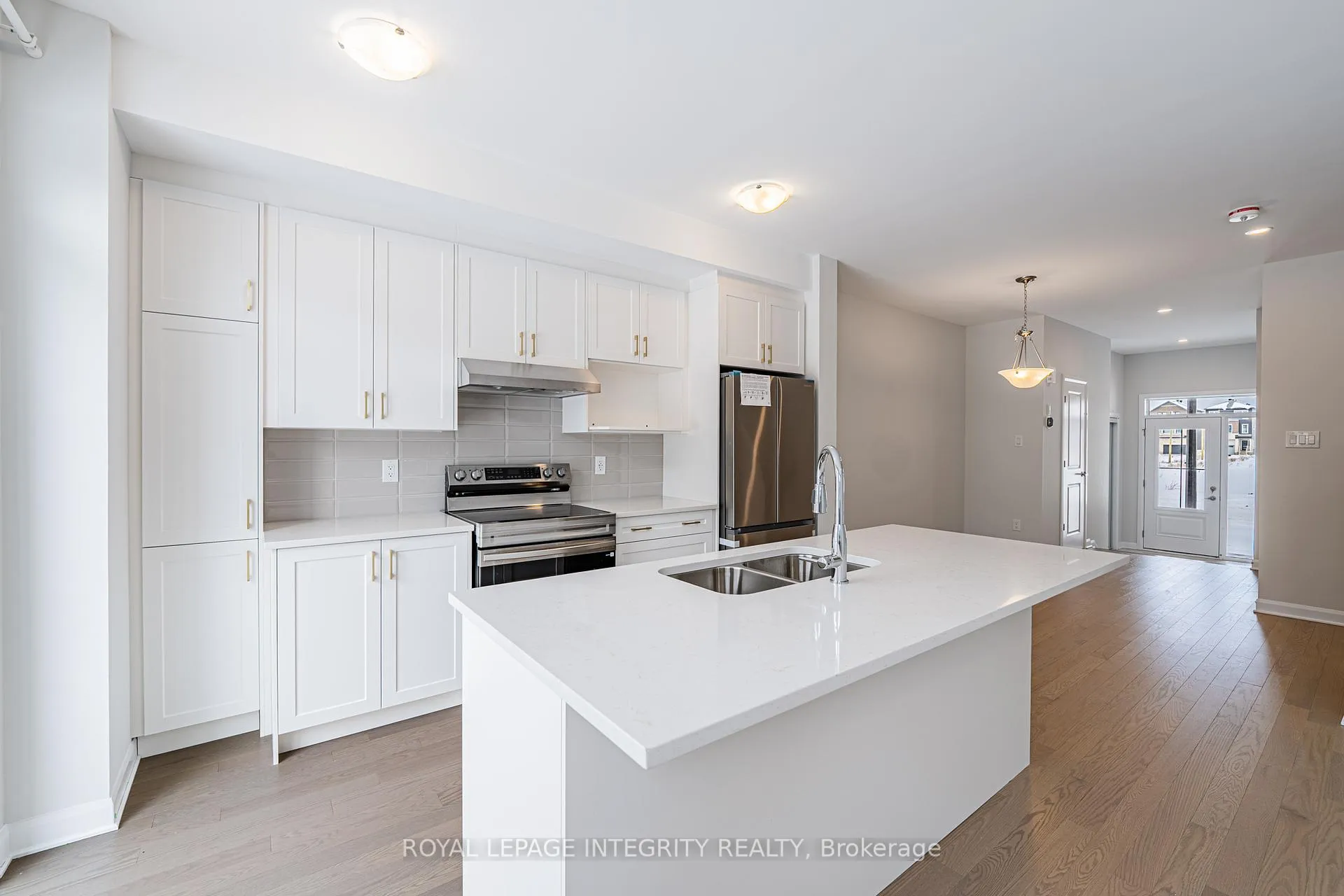 Photo 14 of 504 Ingenuity Row, Ottawa, Kanata - Morgan's Grant/South March — HOMEH