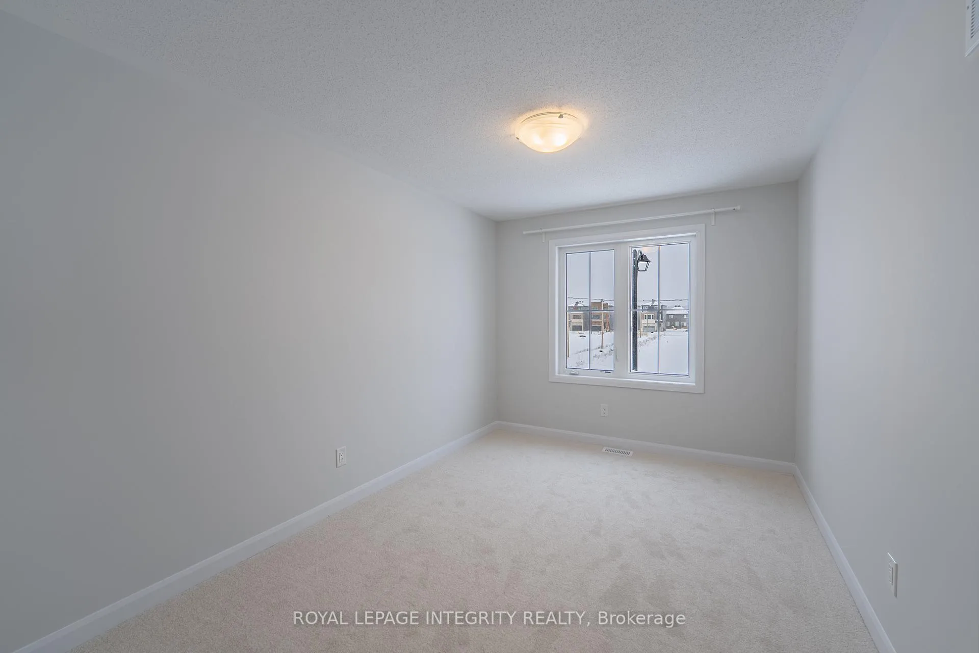 Photo 24 of 504 Ingenuity Row, Ottawa, Kanata - Morgan's Grant/South March — HOMEH