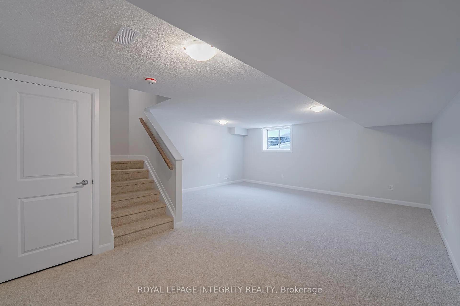 Photo 32 of 504 Ingenuity Row, Ottawa, Kanata - Morgan's Grant/South March — HOMEH