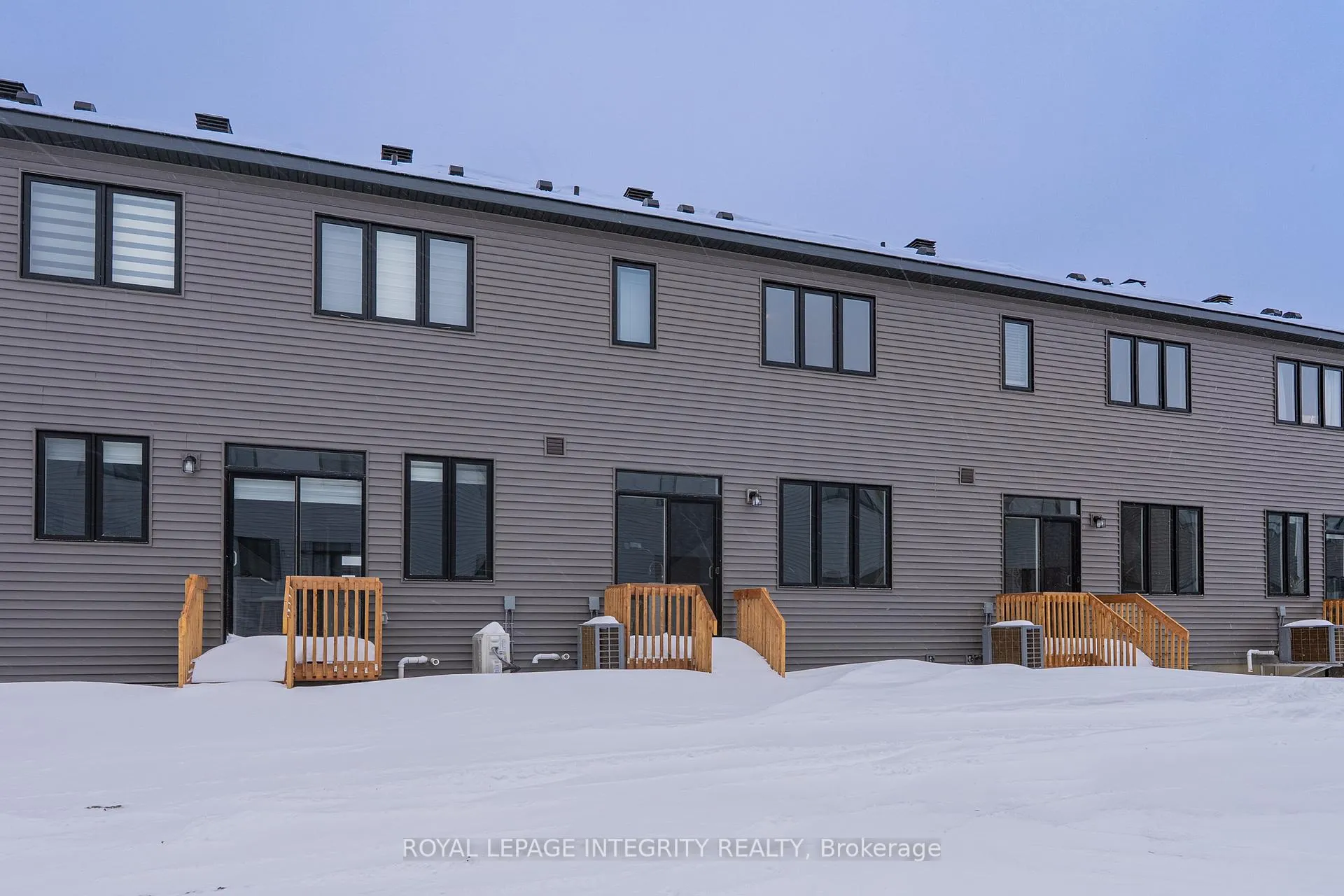 Photo 35 of 504 Ingenuity Row, Ottawa, Kanata - Morgan's Grant/South March — HOMEH