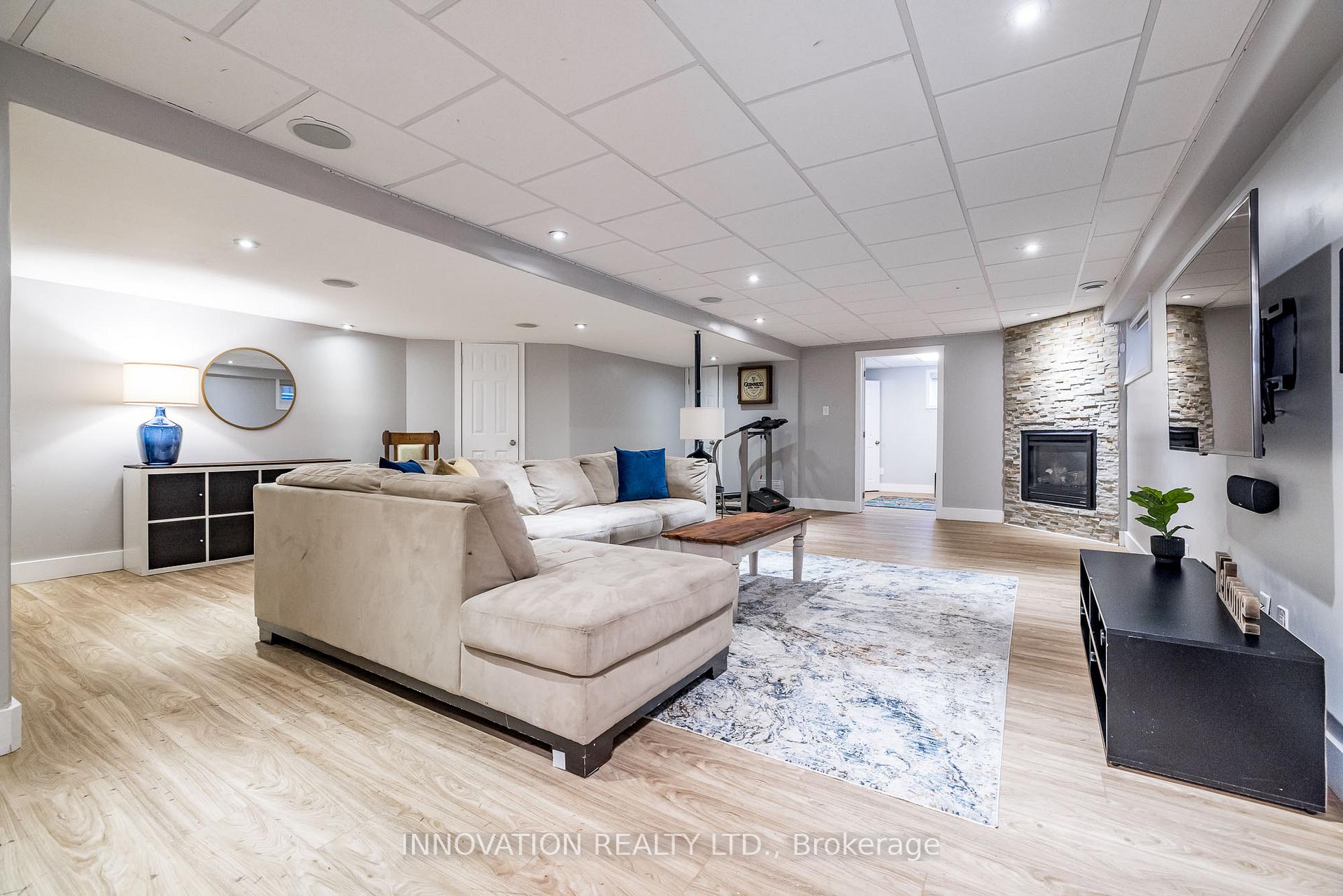 Photo 28 of 4105 Calbrent Way, Ottawa, Vernon — HOMEH