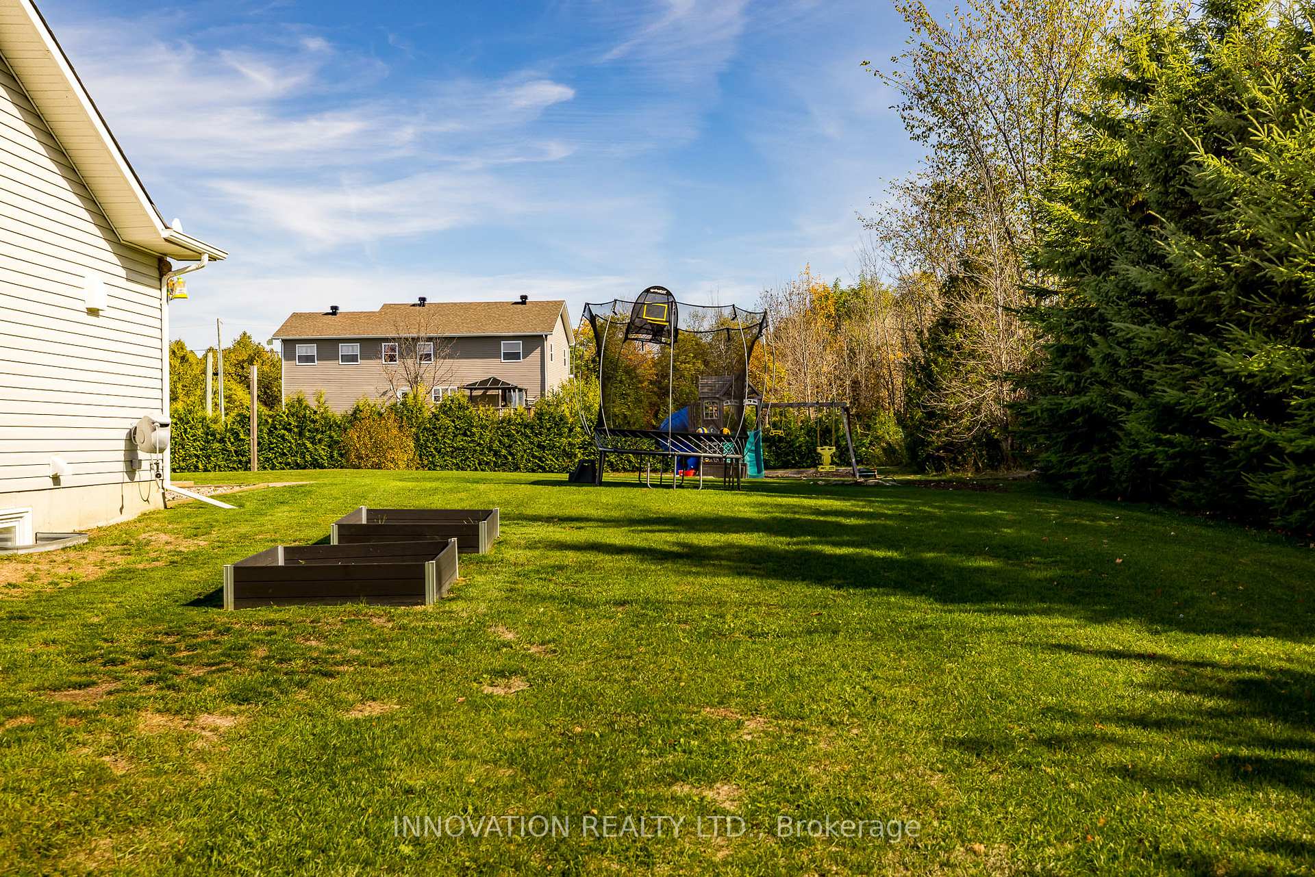 Photo 37 of 4105 Calbrent Way, Ottawa, Vernon — HOMEH