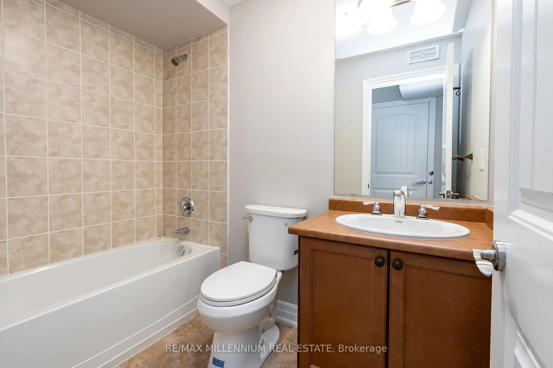 Photo 19 of Unit BSMT, 275 Holloway Terrace, Milton, Scott — HOMEH
