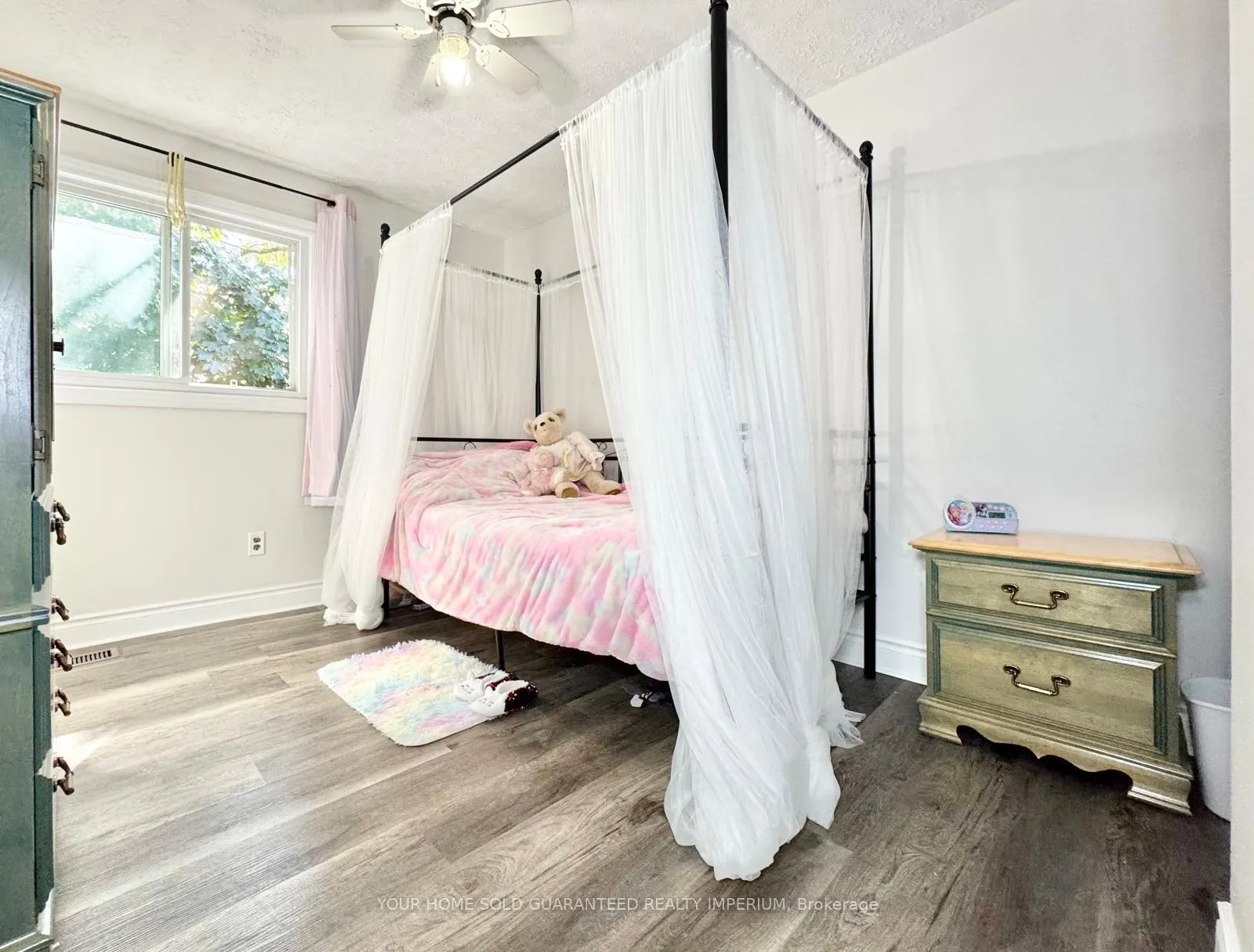 Photo 13 of Unit 36, 185 Denistoun Street, Welland, Broadway — HOMEH