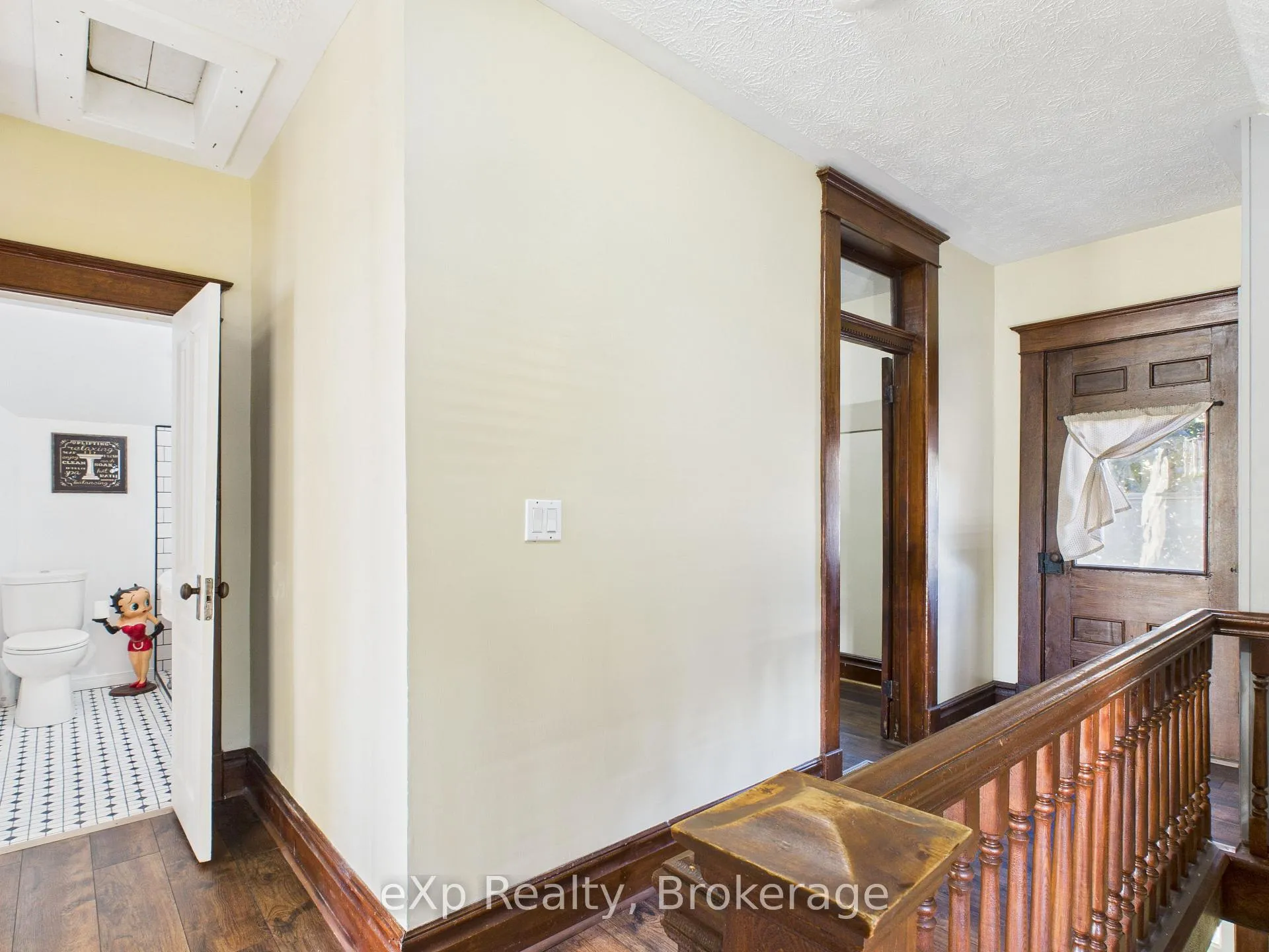 Photo 141 of 318 11th Avenue, Hanover — HOMEH